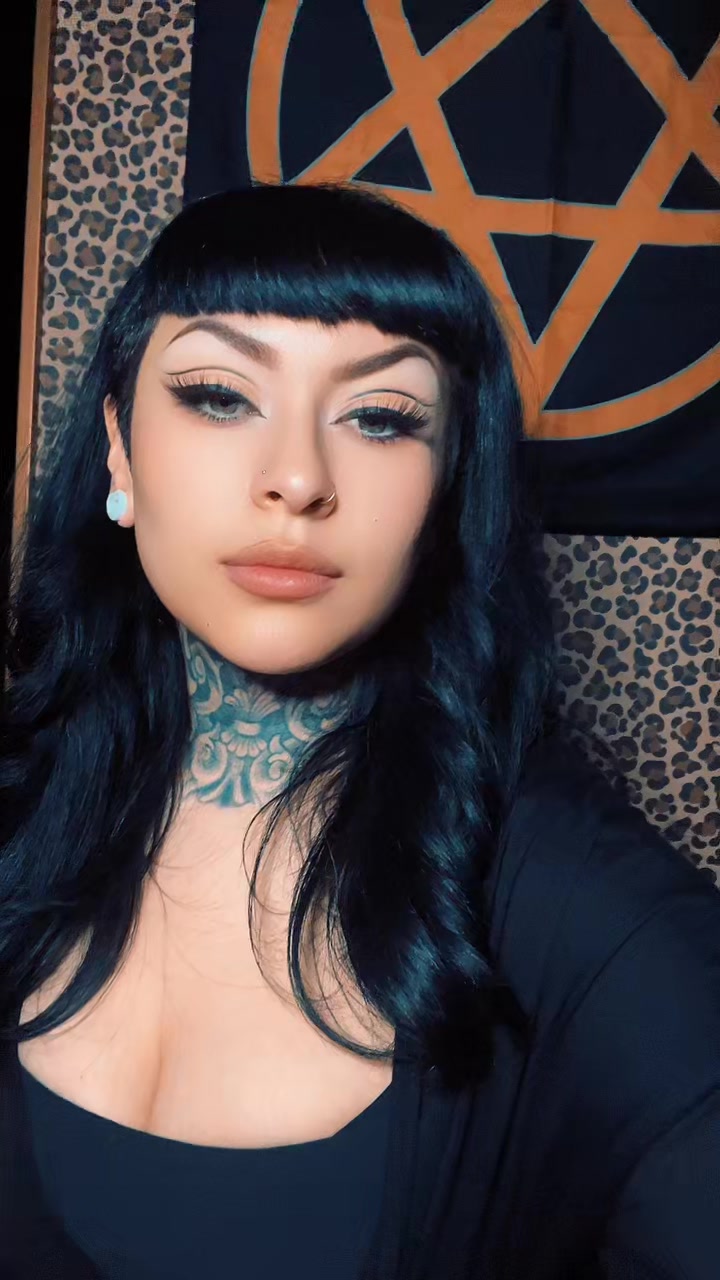 @𝕸𝖊𝖋&ensp;𝕾𝖙𝖗𝖆𝖓𝖌𝖊&ensp;⚰️