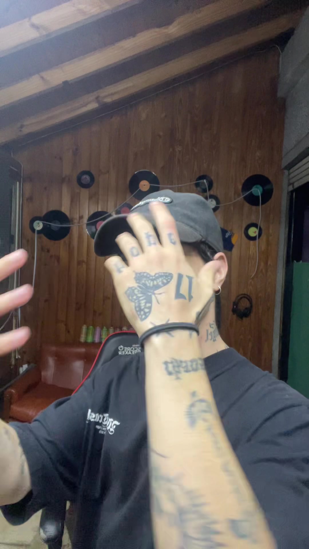 @𝔍𝔲𝔰𝔱𝔤𝔦𝔳𝔢𝔪𝔢𝔡𝔯𝔲𝔤𝔰