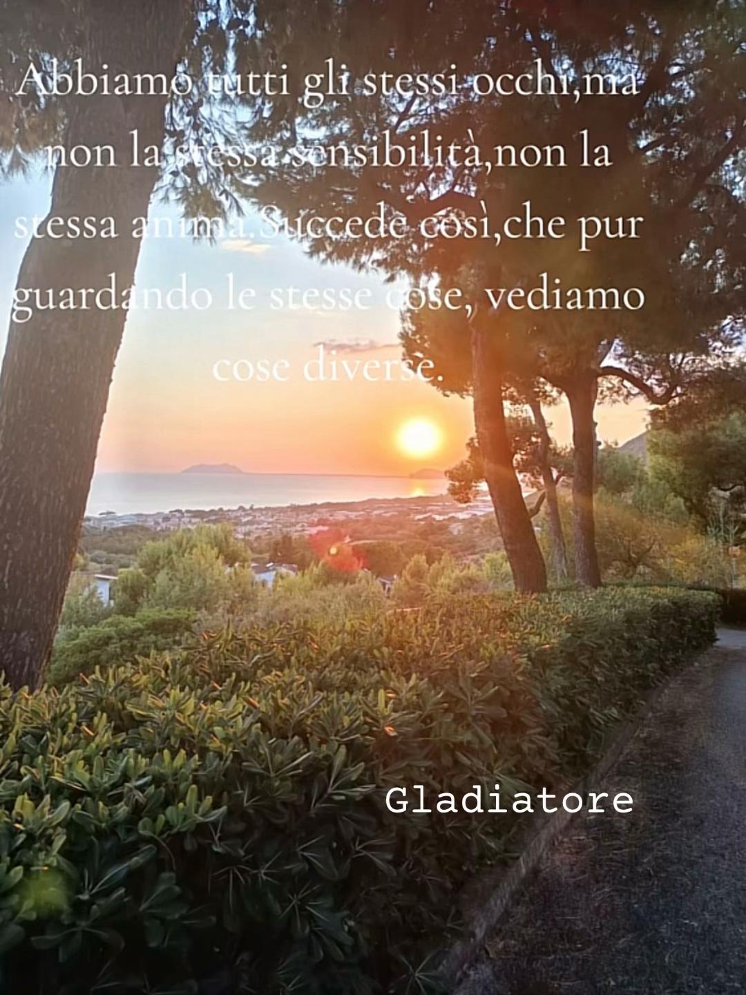 @GLADIATORE