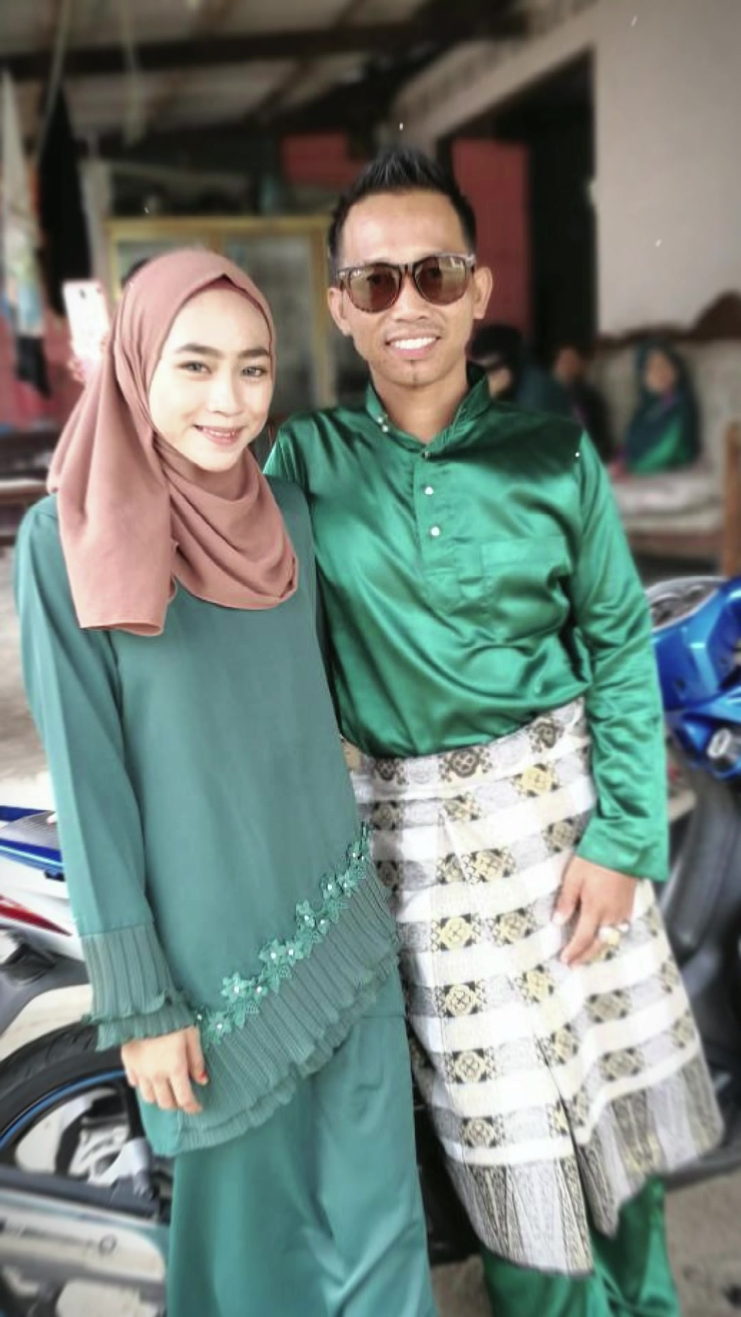 @minahkening