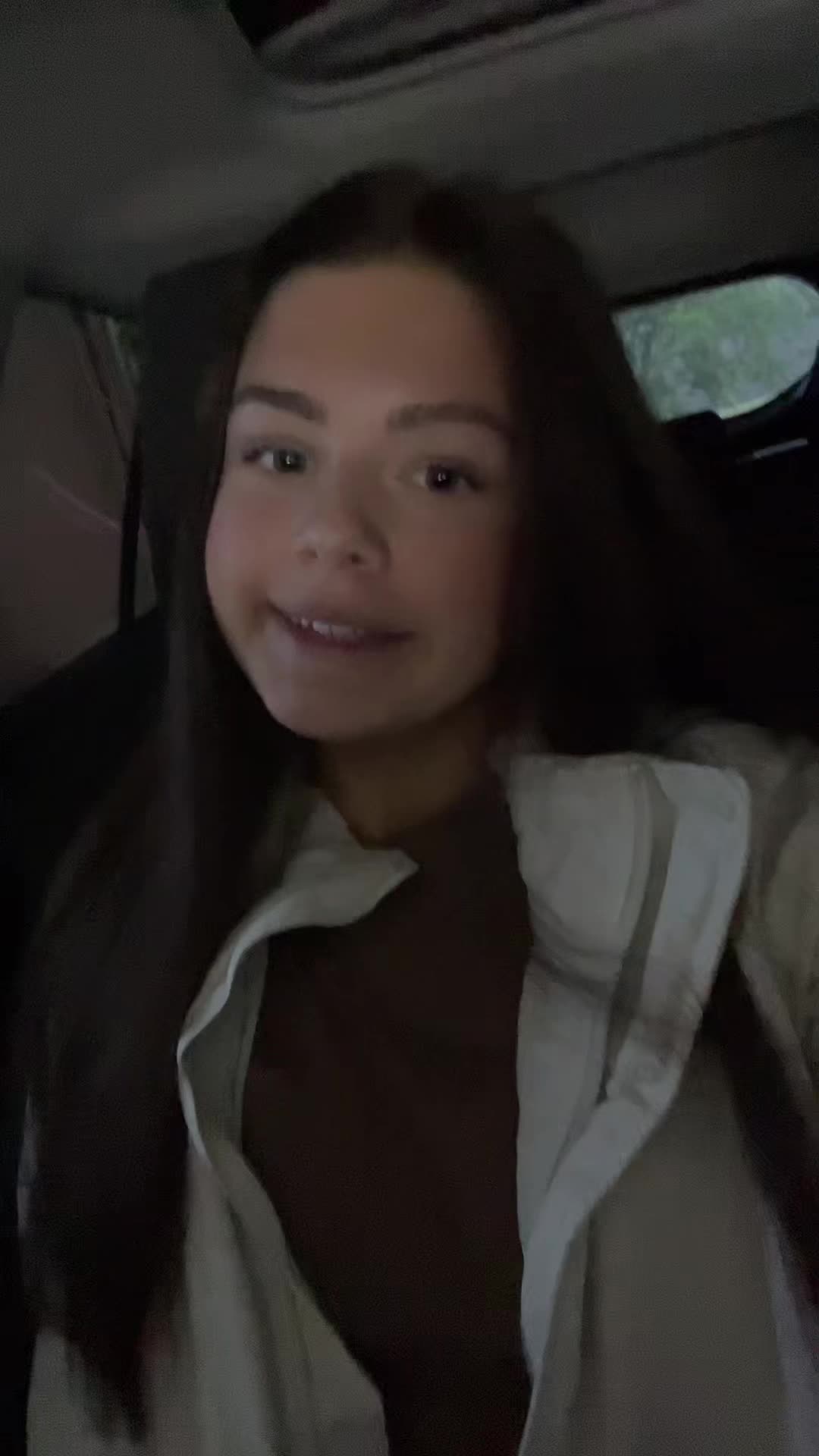 @chloe