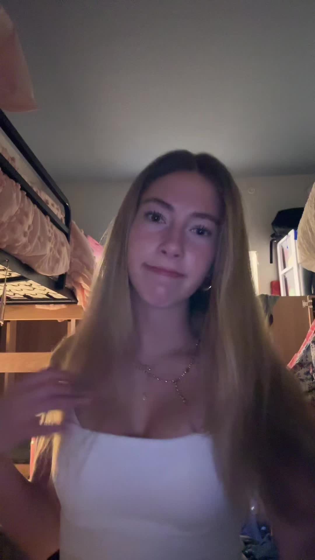 @️ zozo 🥺🧡😁😁💗🍩💐🎉🥰😘