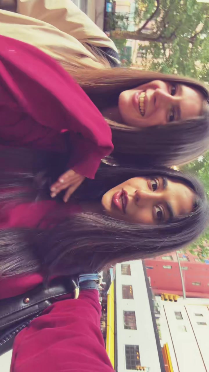 @Bella