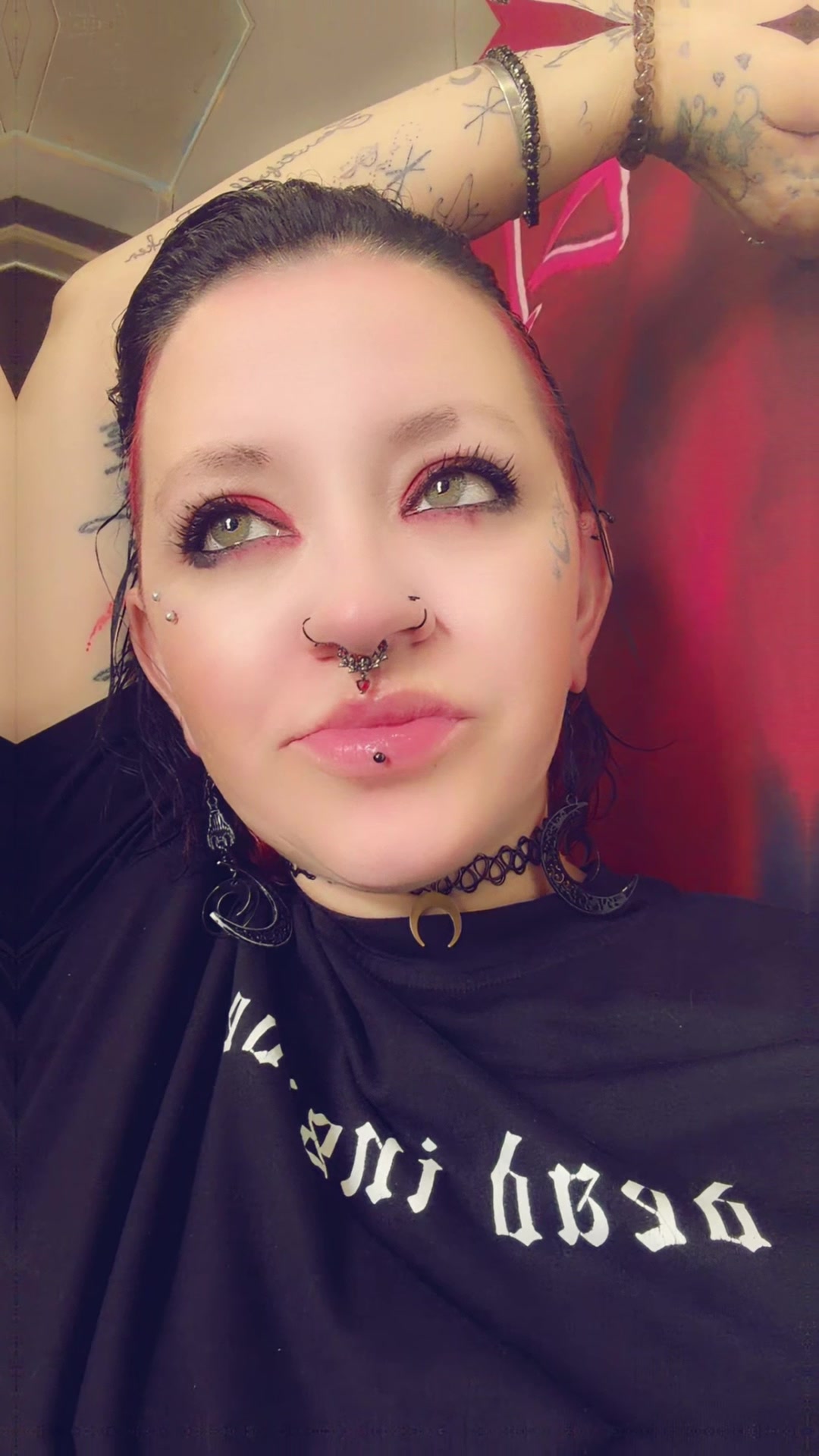 @👻 GreeneyedGhostie 🐈&zwj;⬛🌈