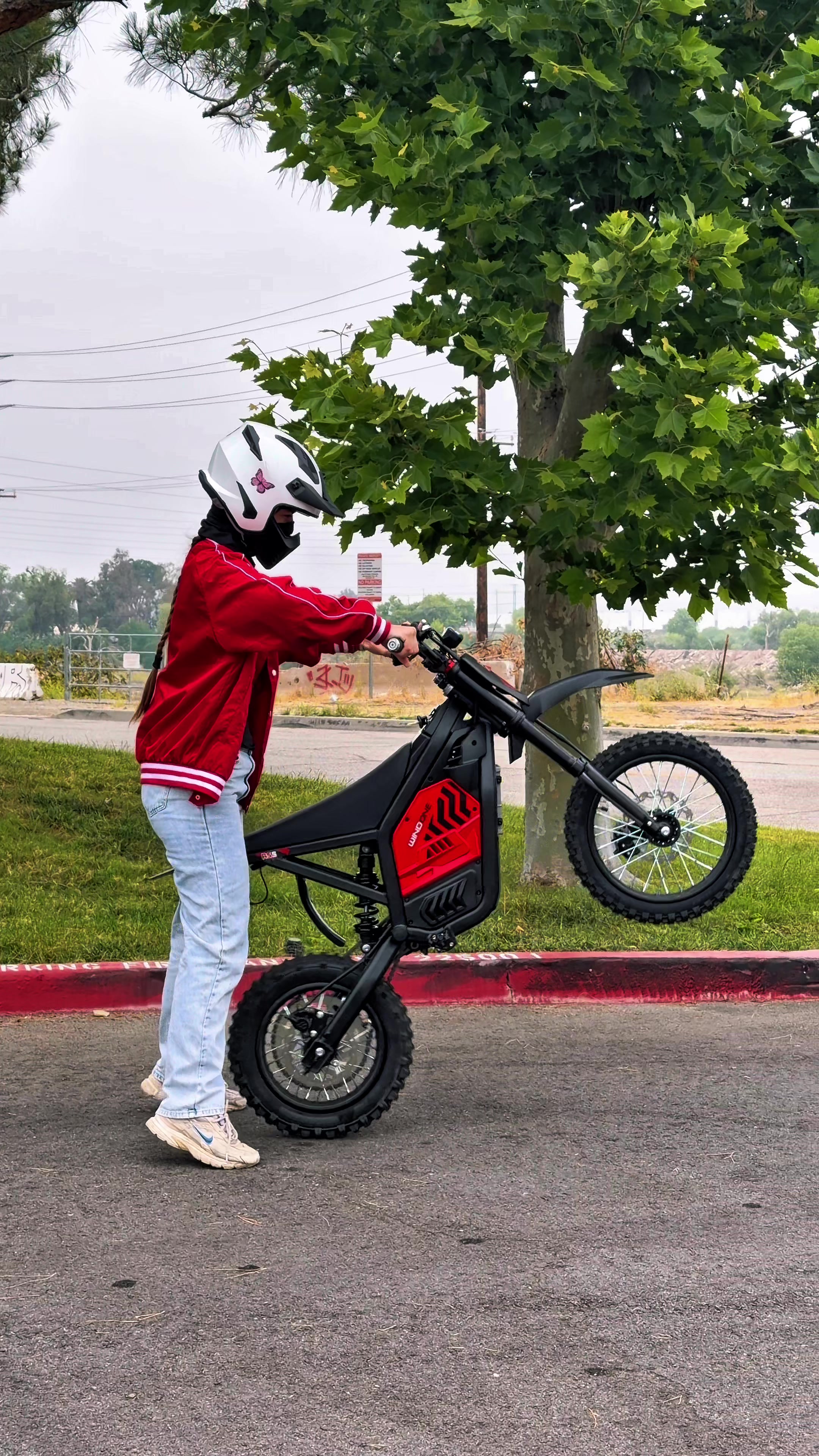 @avi_rides