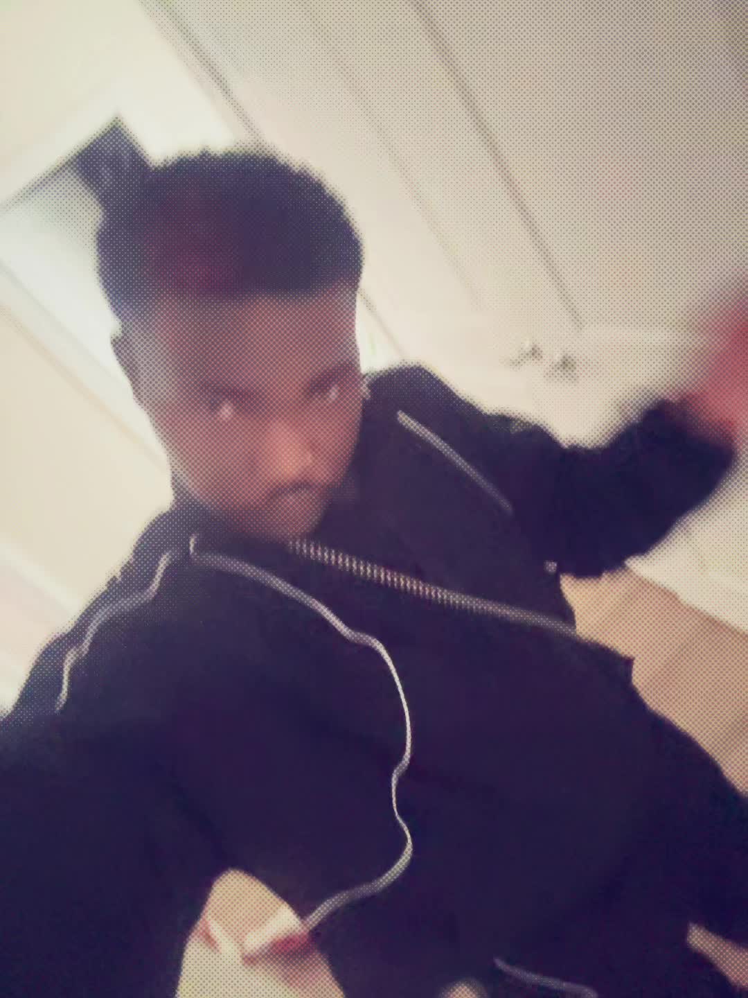 @𝐁𝐢𝐭𝐜𝐡 𝐢𝐭𝐬 𝐥𝐢𝐥 𝐄😘