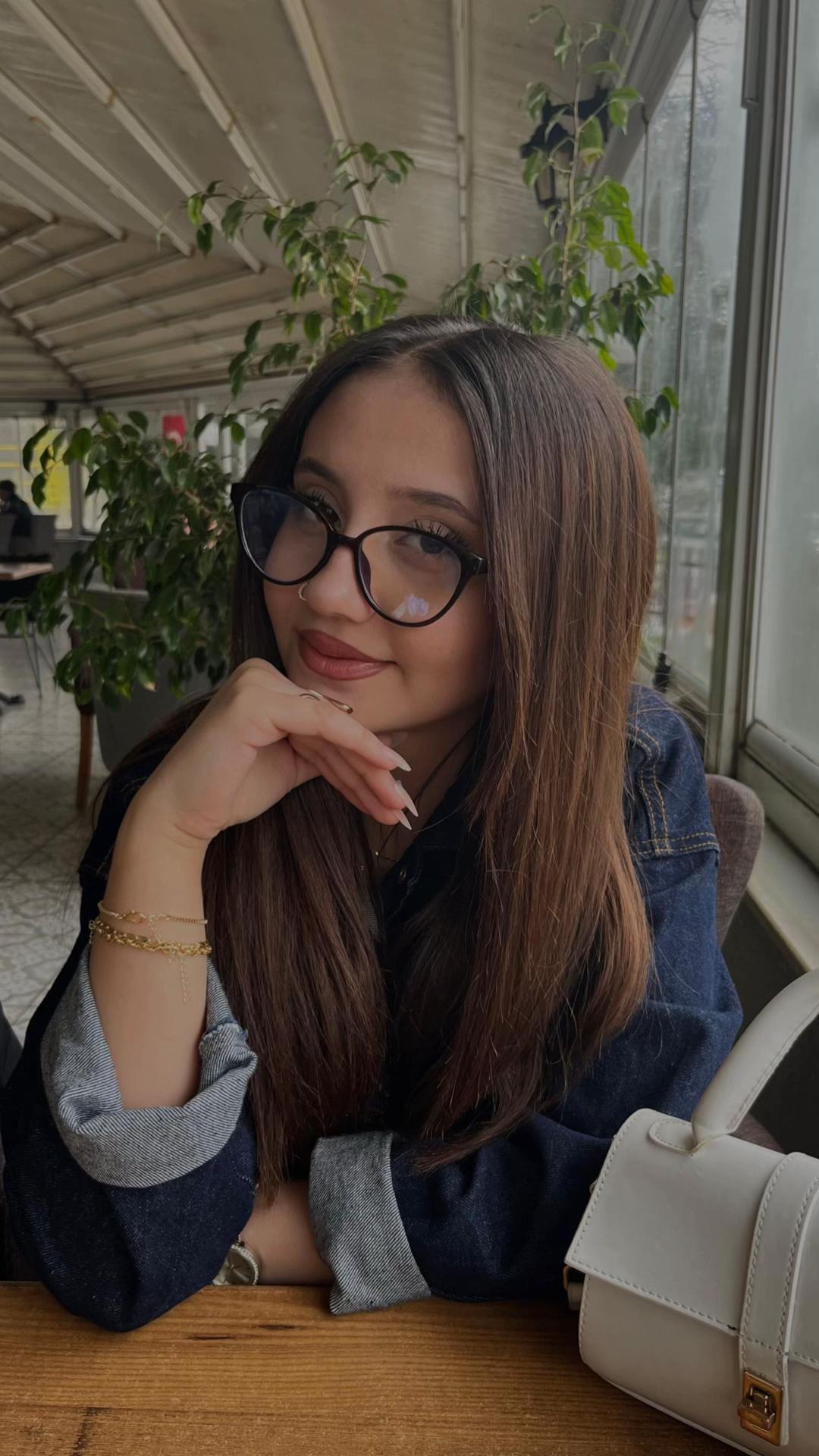 @𝒵𝑒𝓎𝓃𝑜𝑜