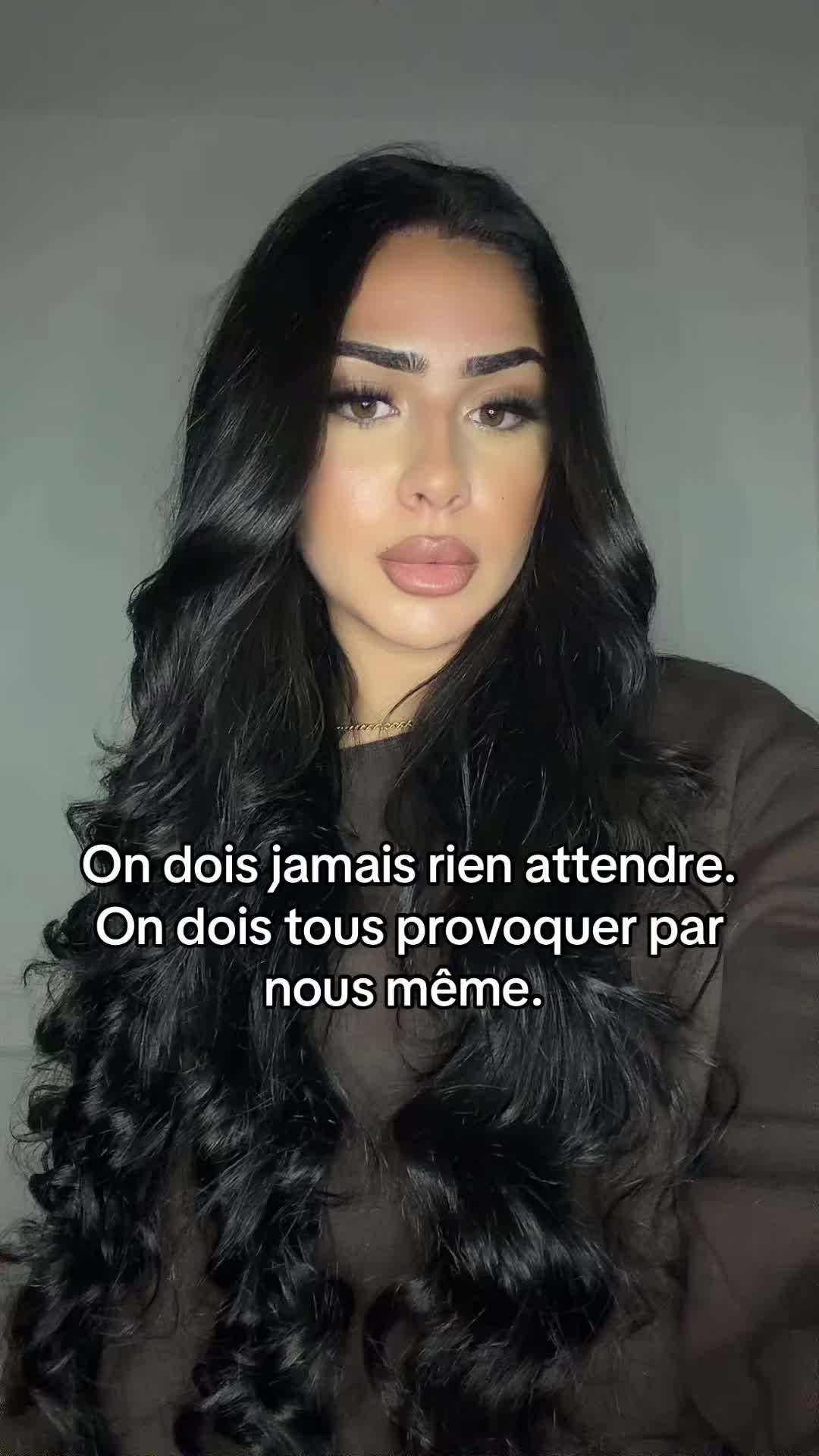 @San&acirc;a