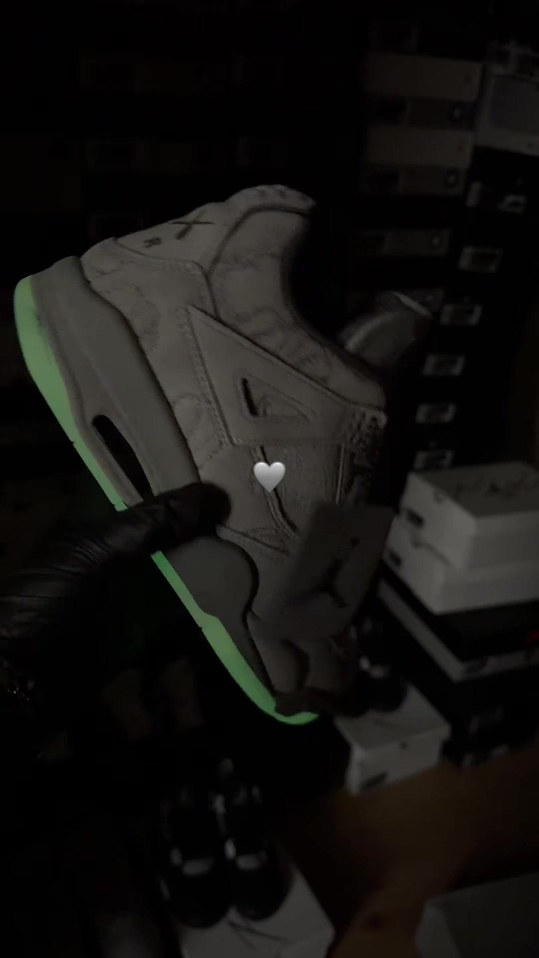 @Jordan Retro 4 N3N4