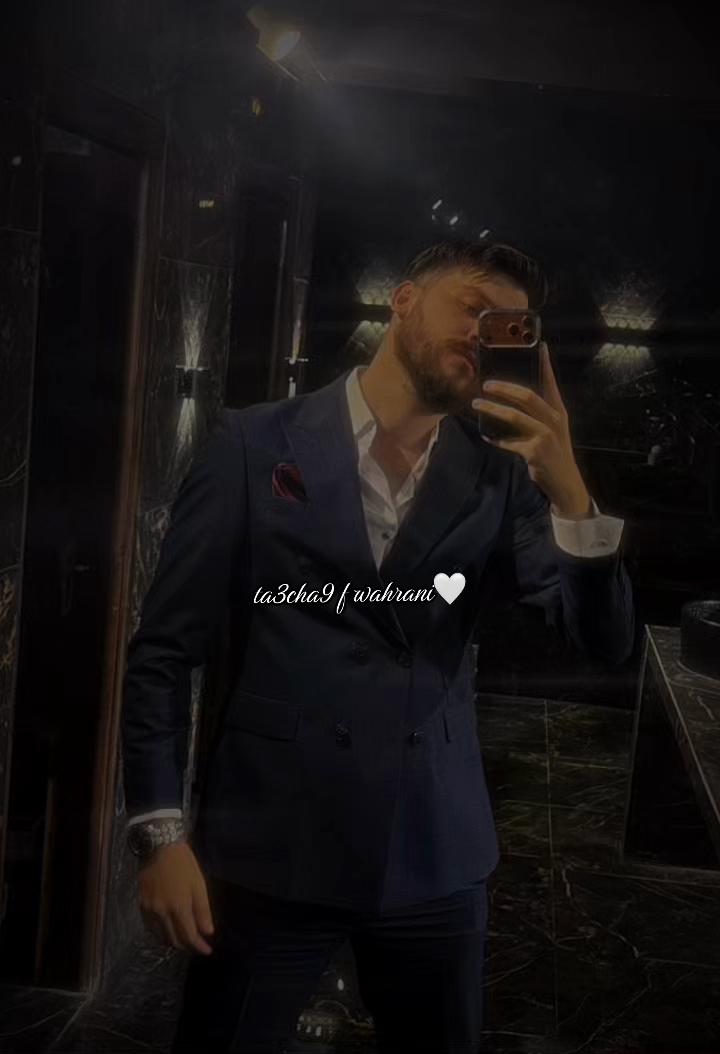 @𝐀𝐦𝐞𝐞𝐫𝐚💞