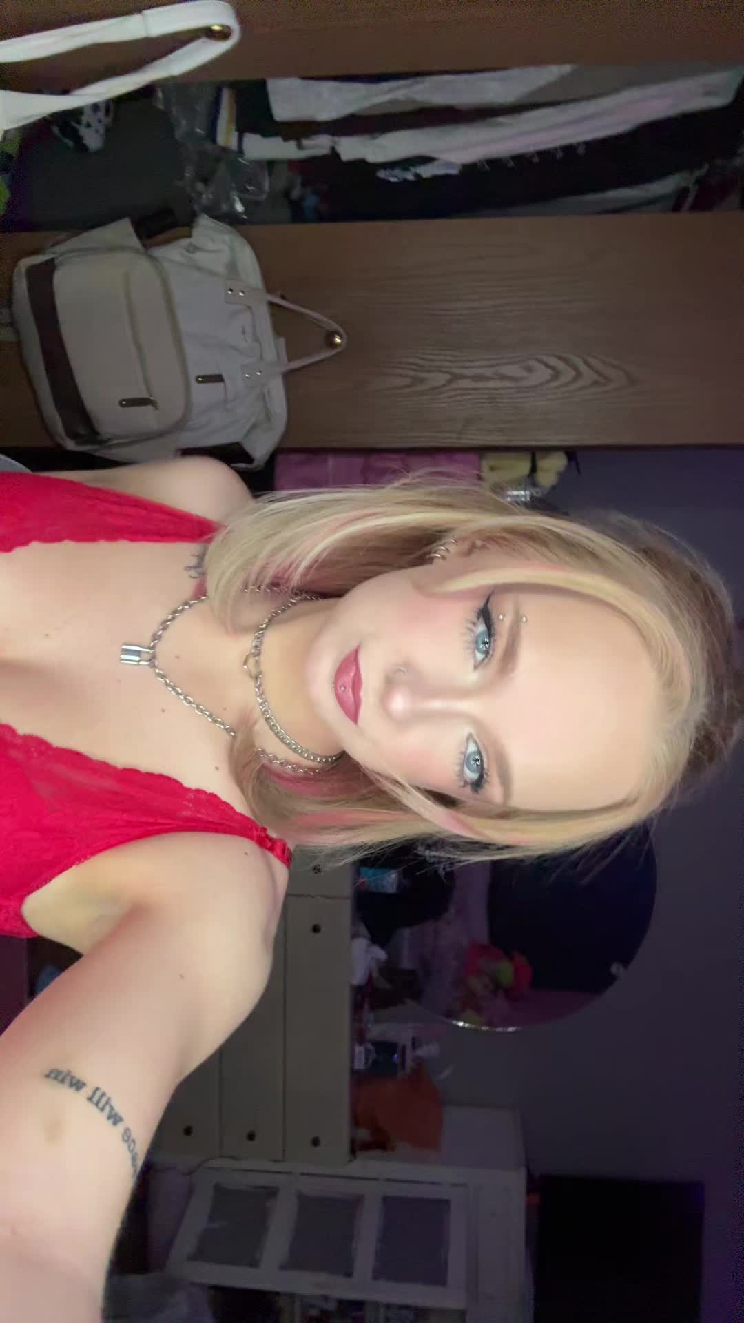 @0_0bryleigh0_0