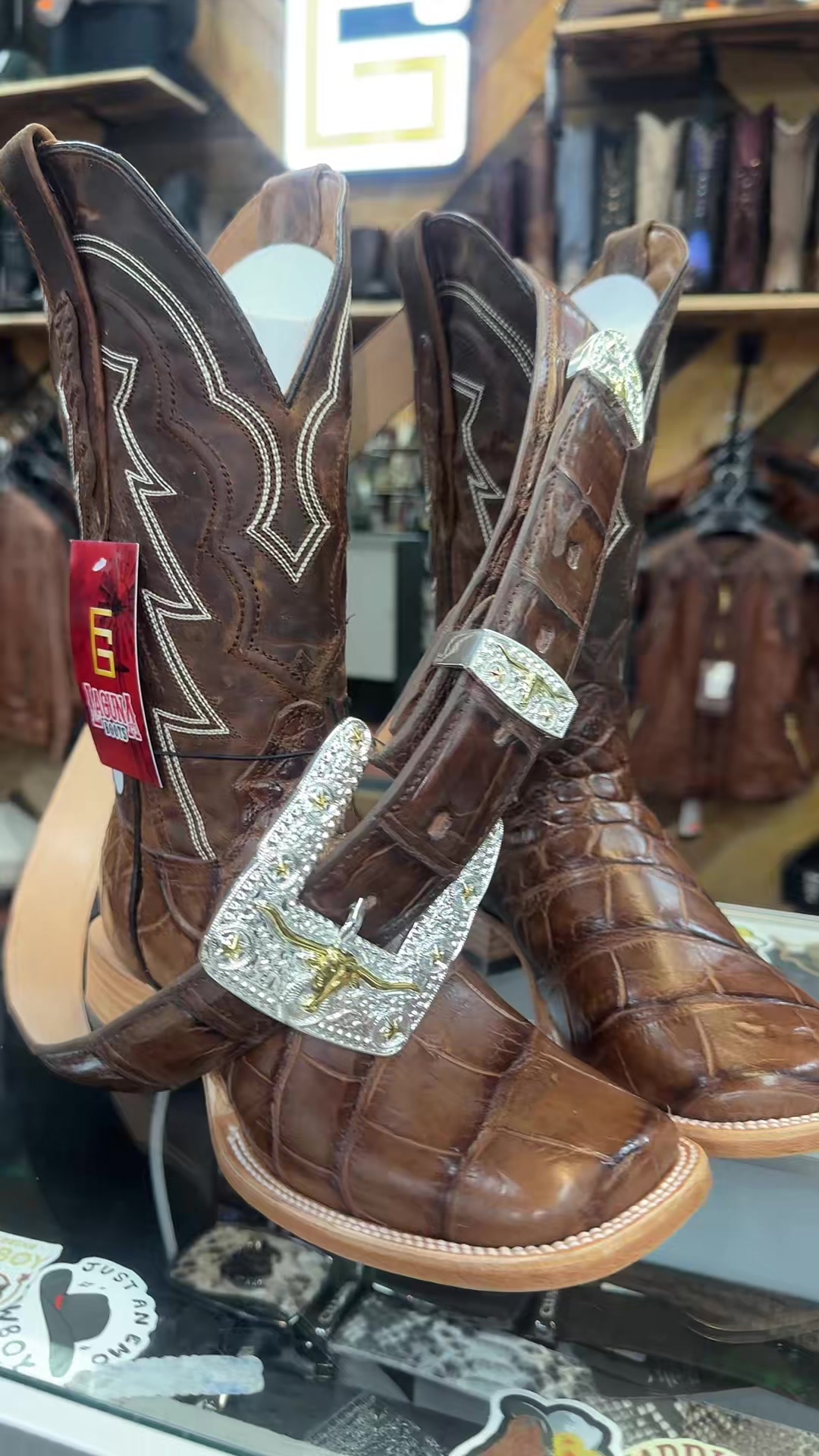 @La Laguna Western Wear