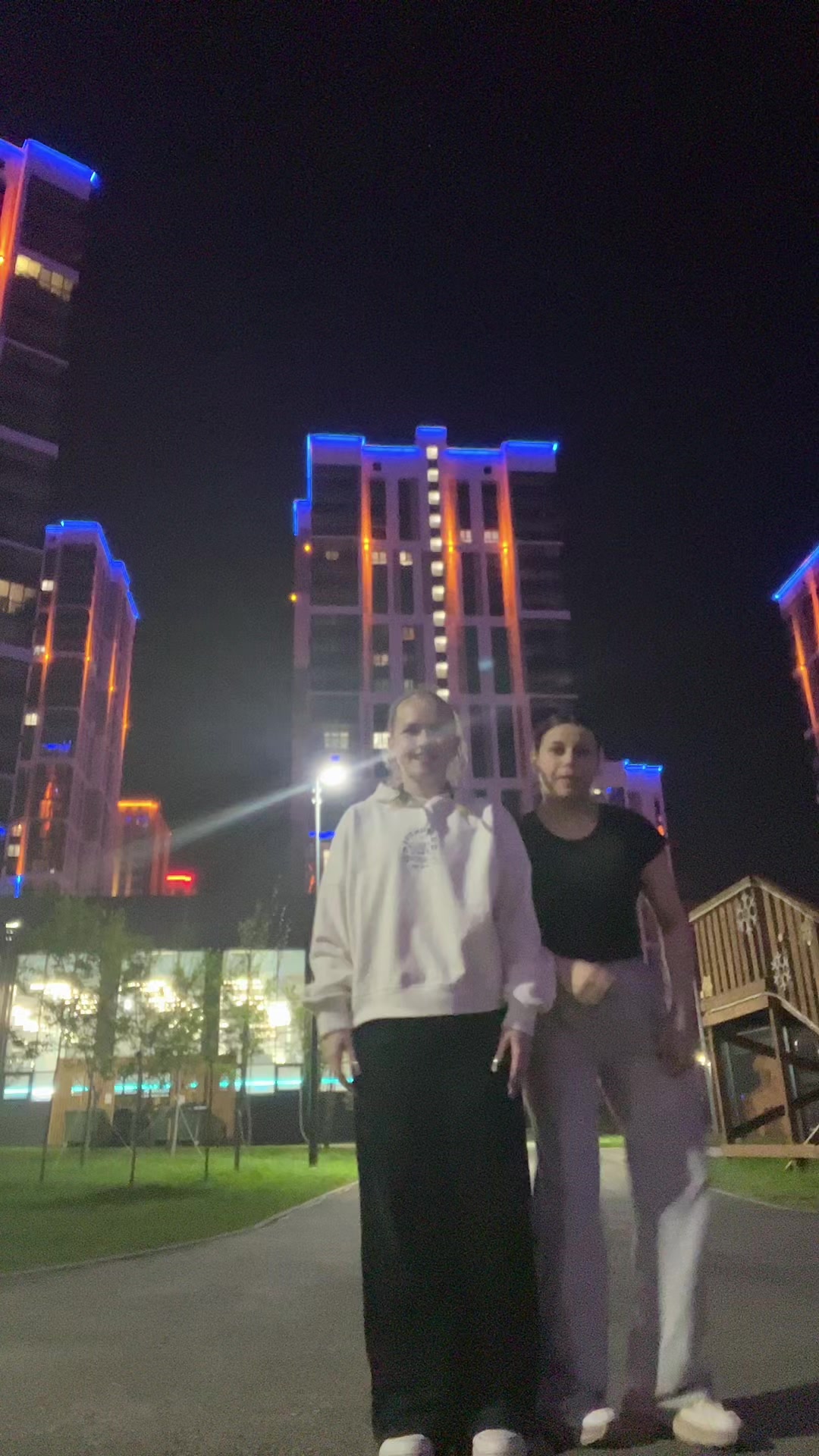 @v.i.k.a_yu