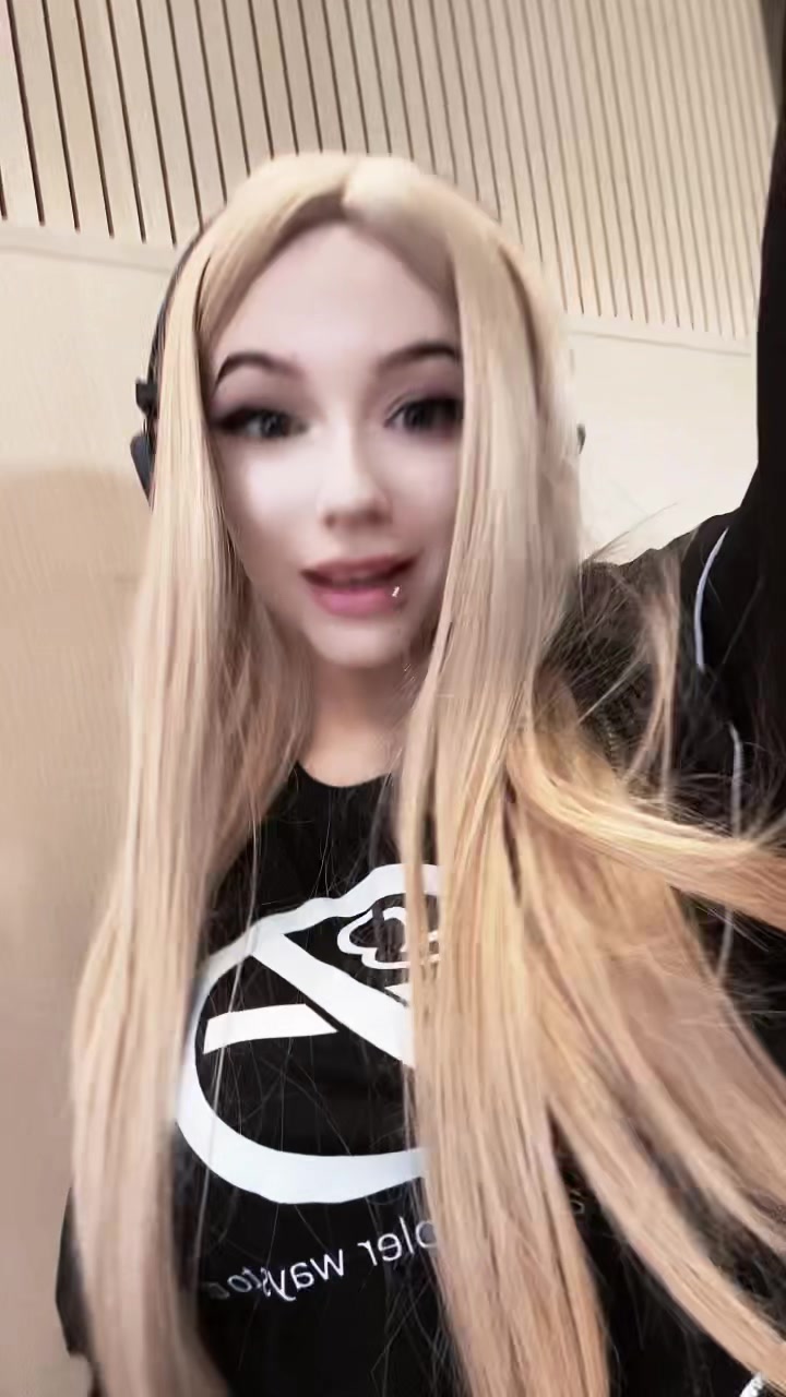 @Mavis🦇
