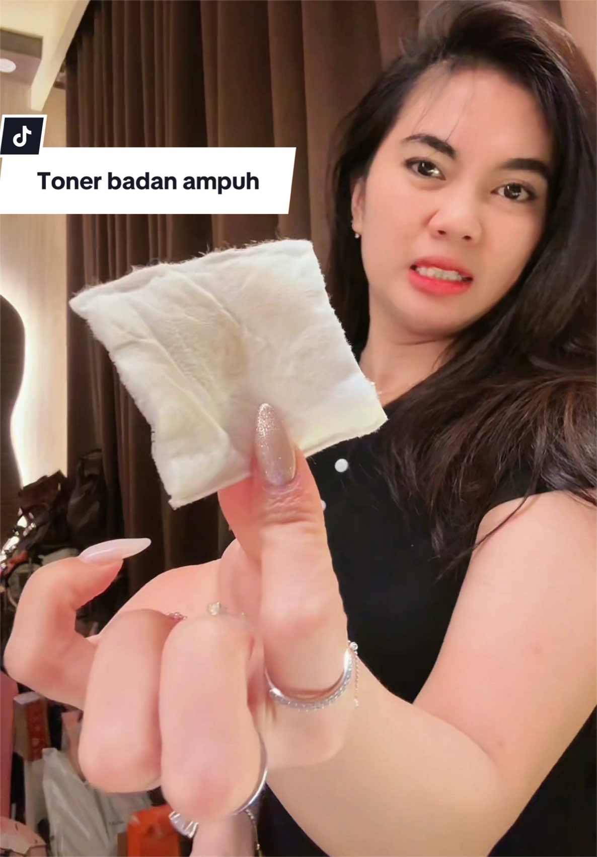 @AGNESSTANIA