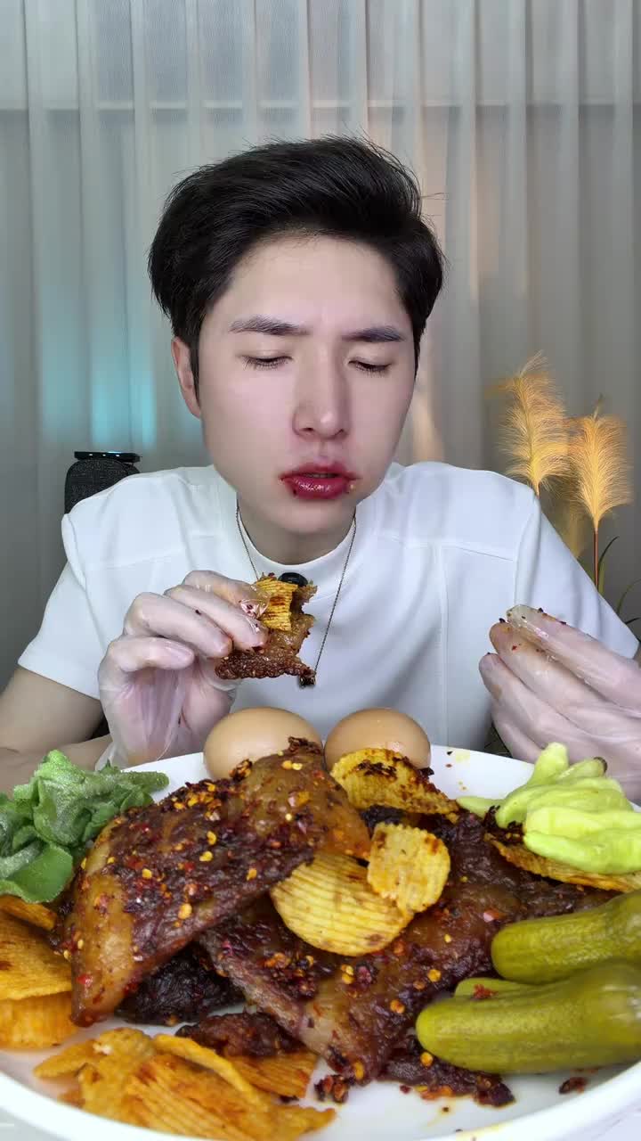 @嗨林什么坤🌶️