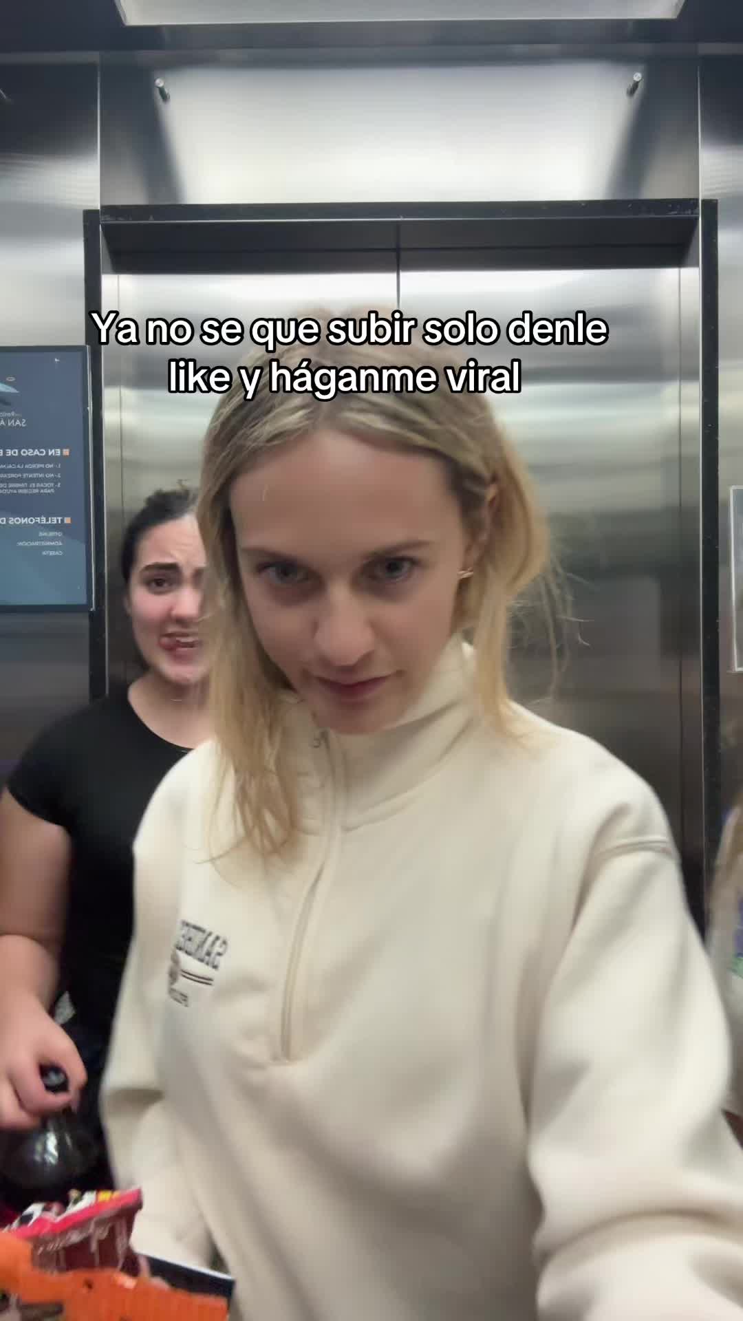@sophiirosell