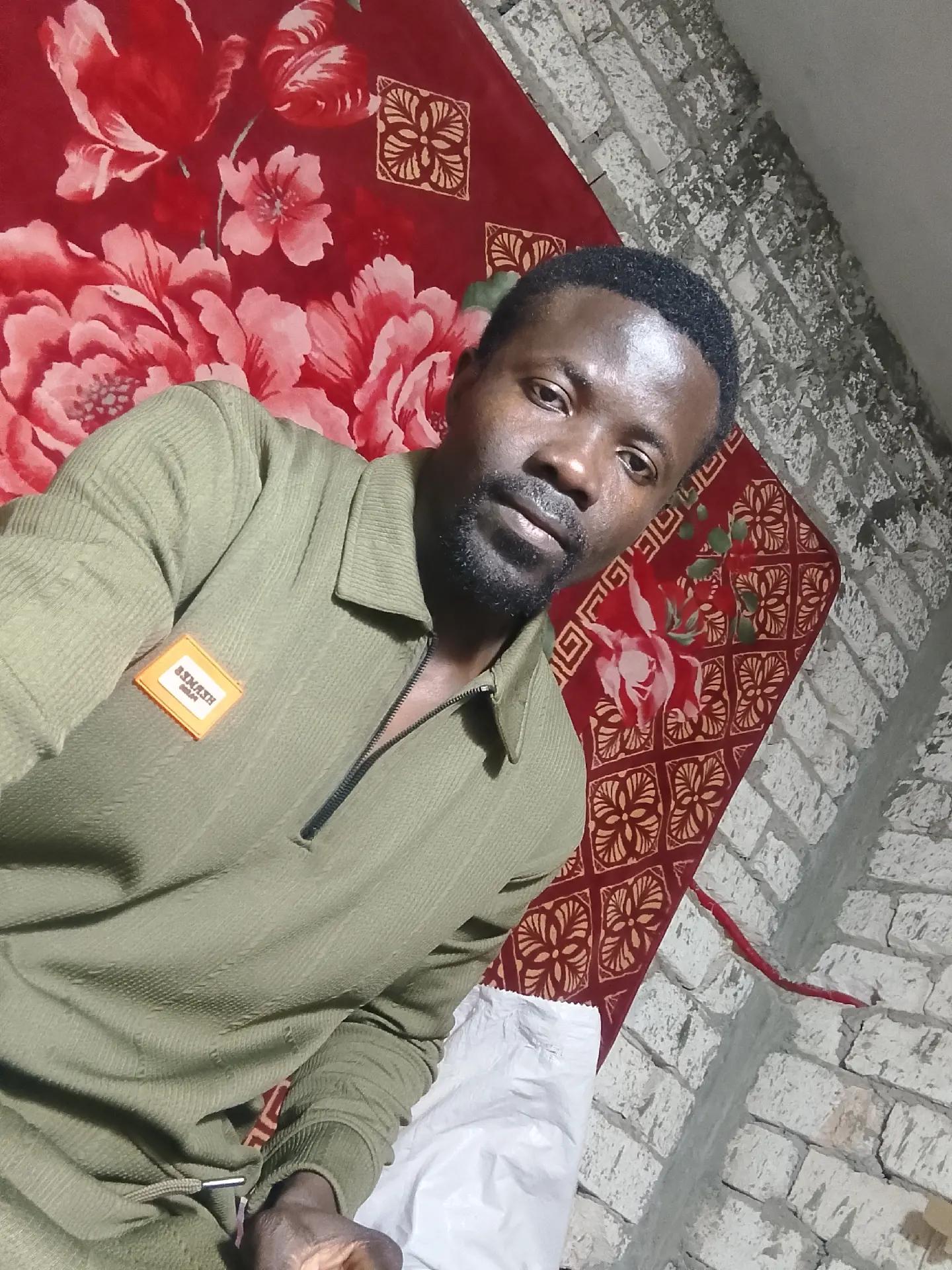 @TUGA  ONE👆 GH🇬🇭