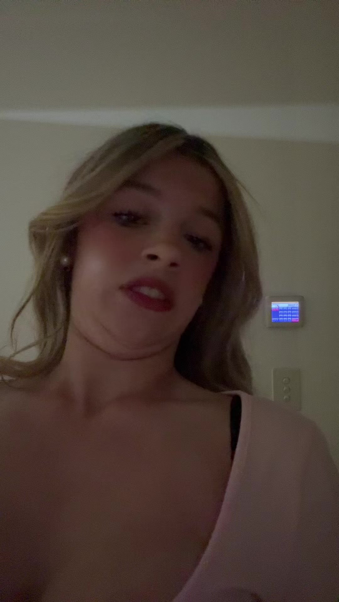 @rrightupyourally
