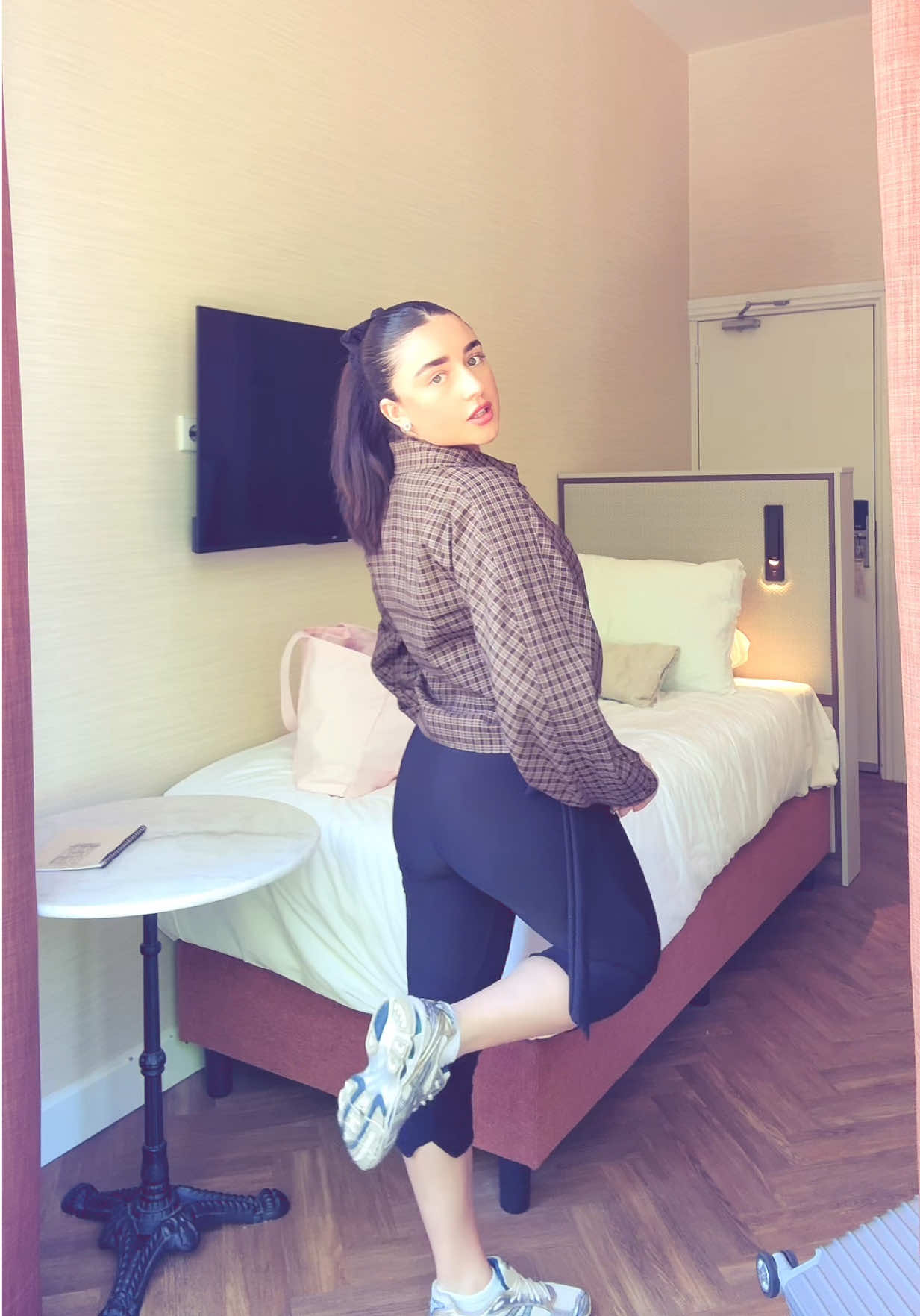 @izabella