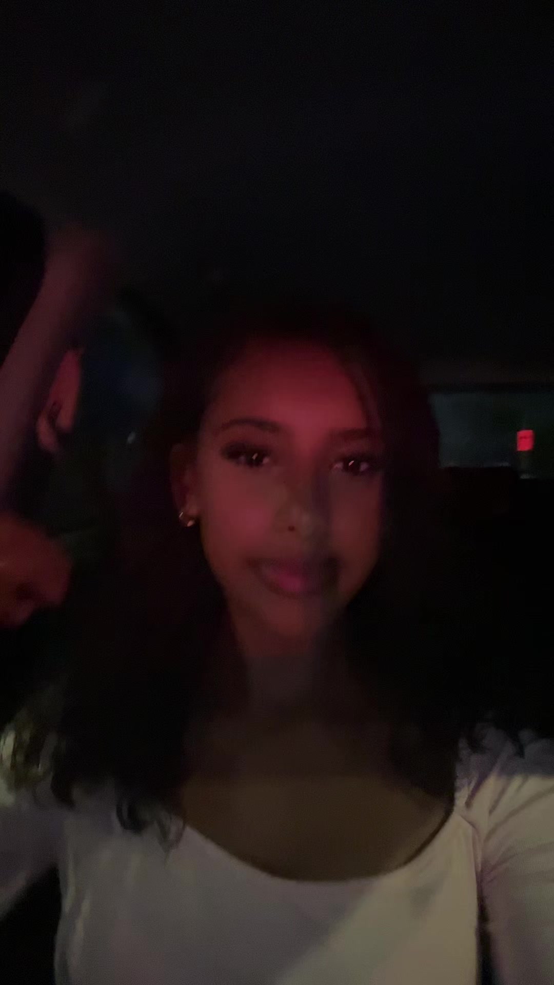 @⃟