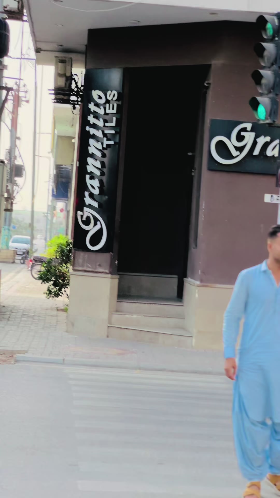 @Usمan حیدر ✨
