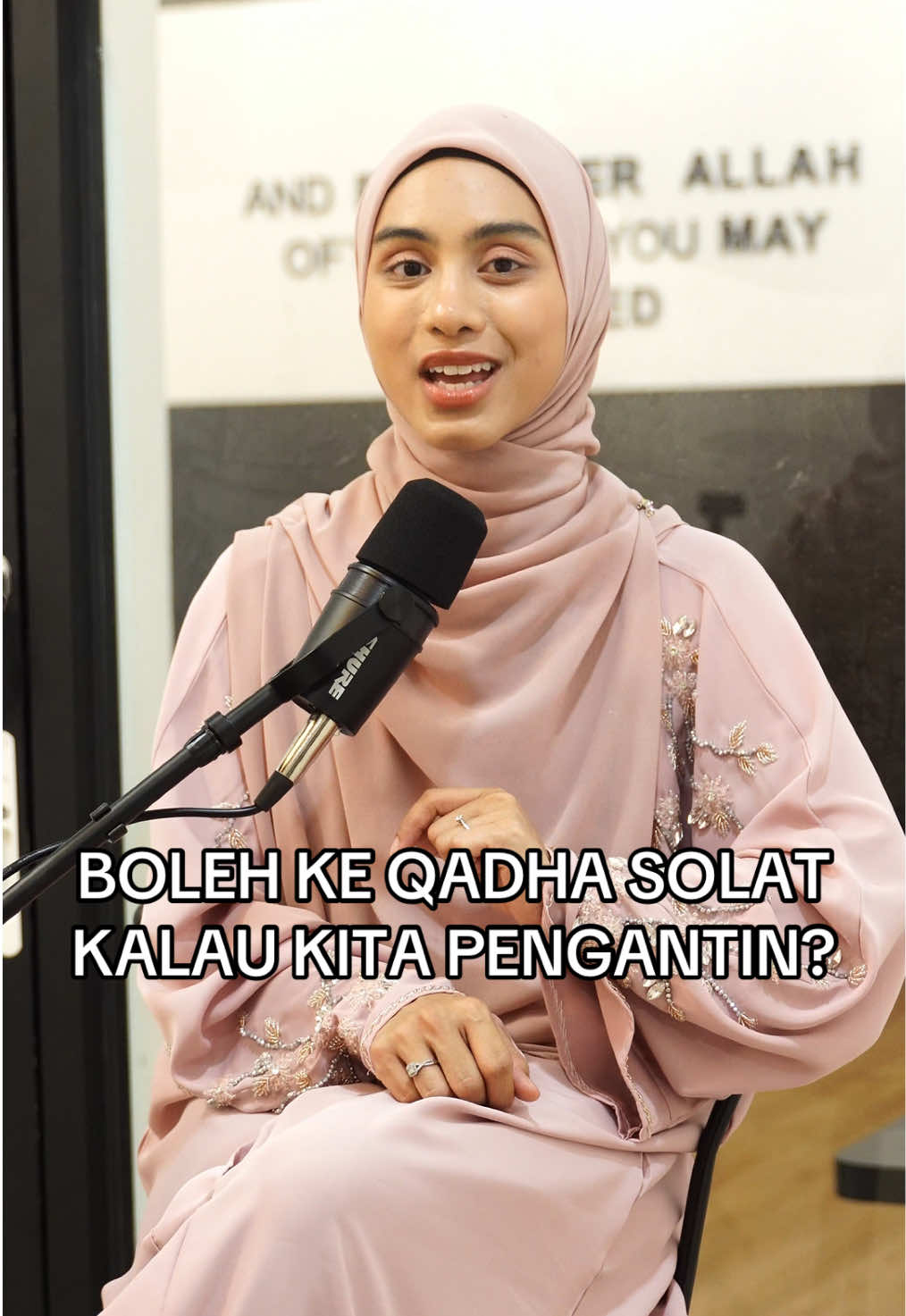 @aisyahhijanah