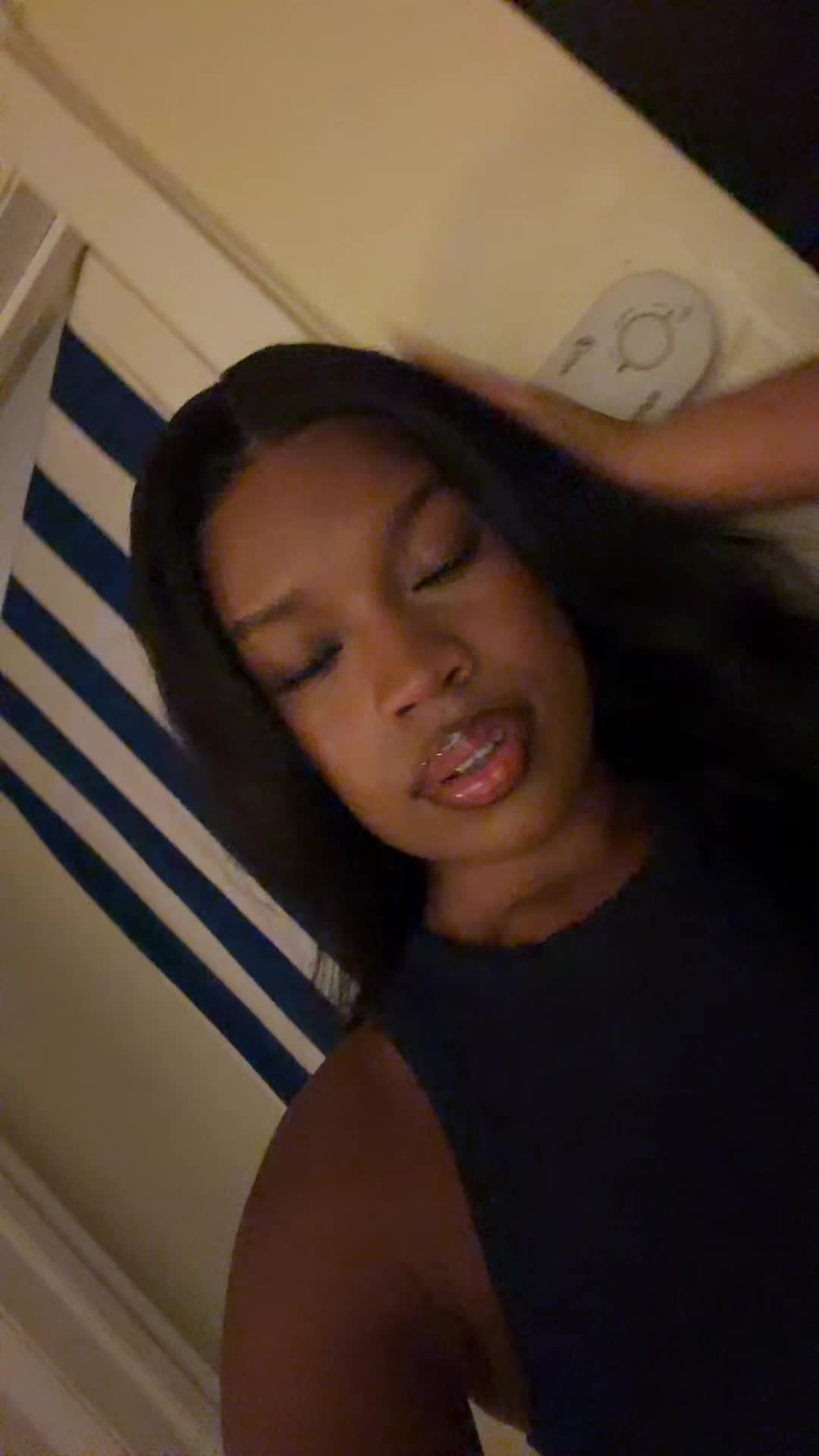 @5