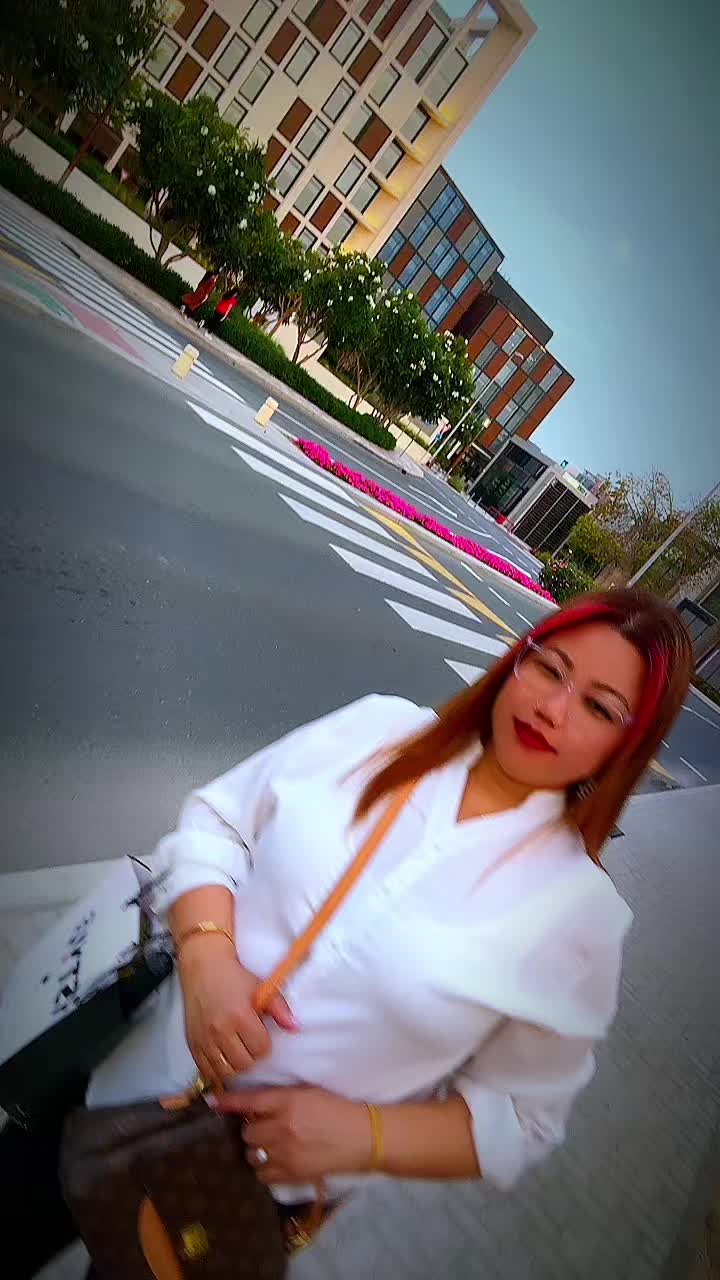 @Mona