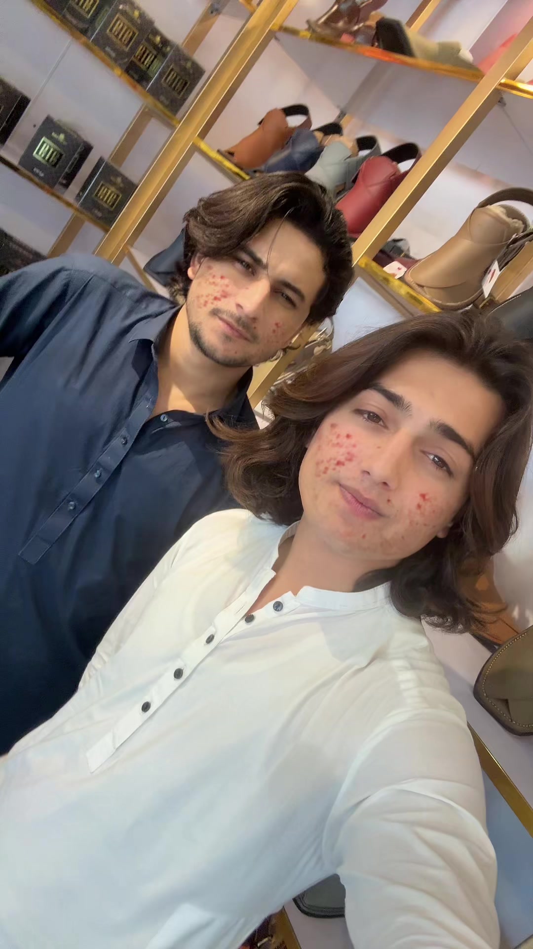 @SANAULLAH🦋