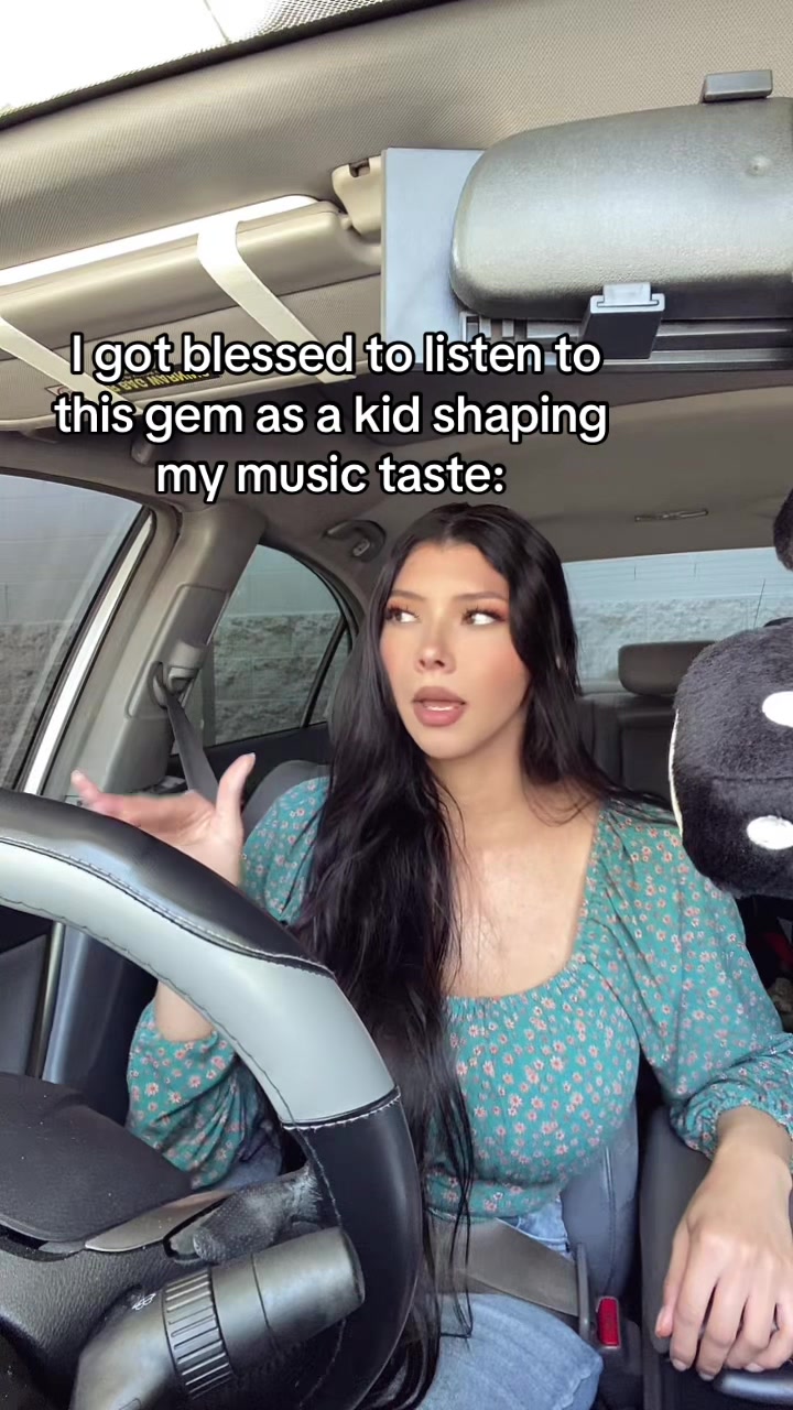 @Alejandra 🖤