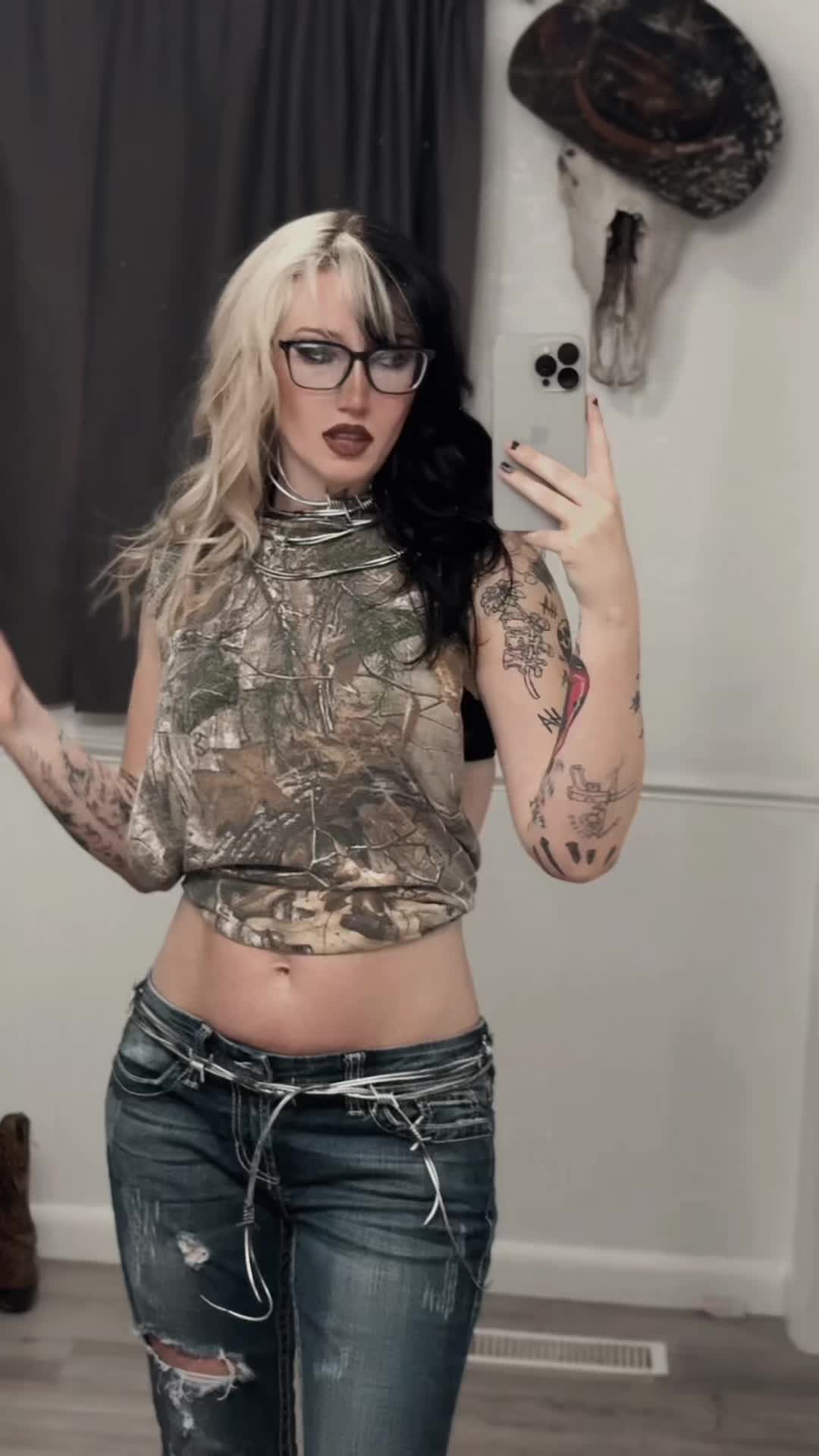 @🖤That Gothic Redneck Chick🖤
