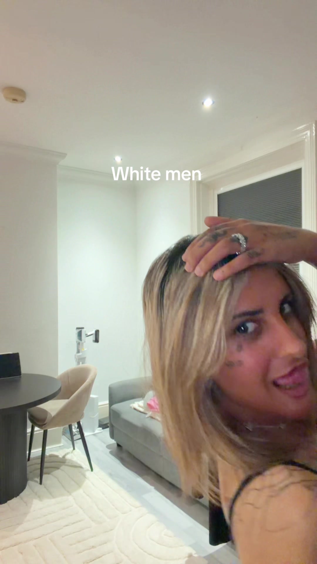 @Melika Farahmand