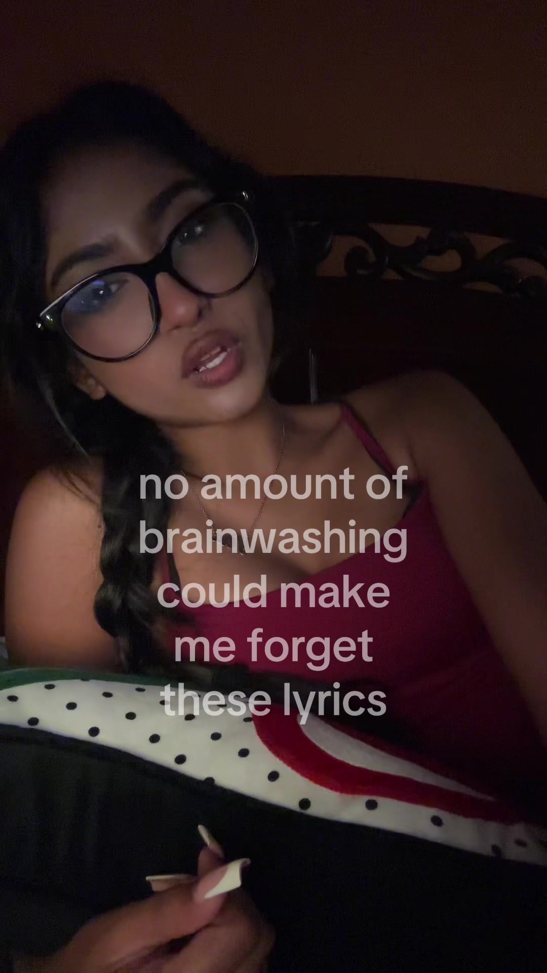 @nia