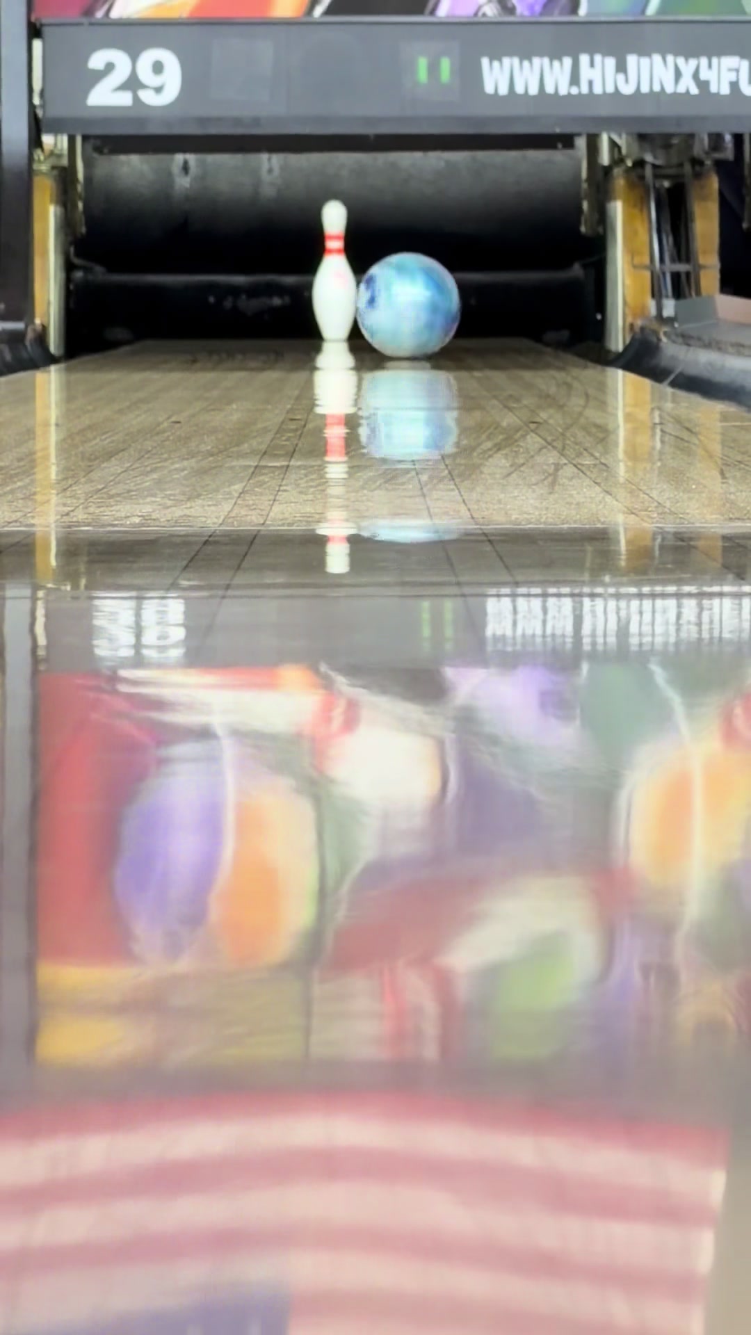 @Bowling with Zo&euml;