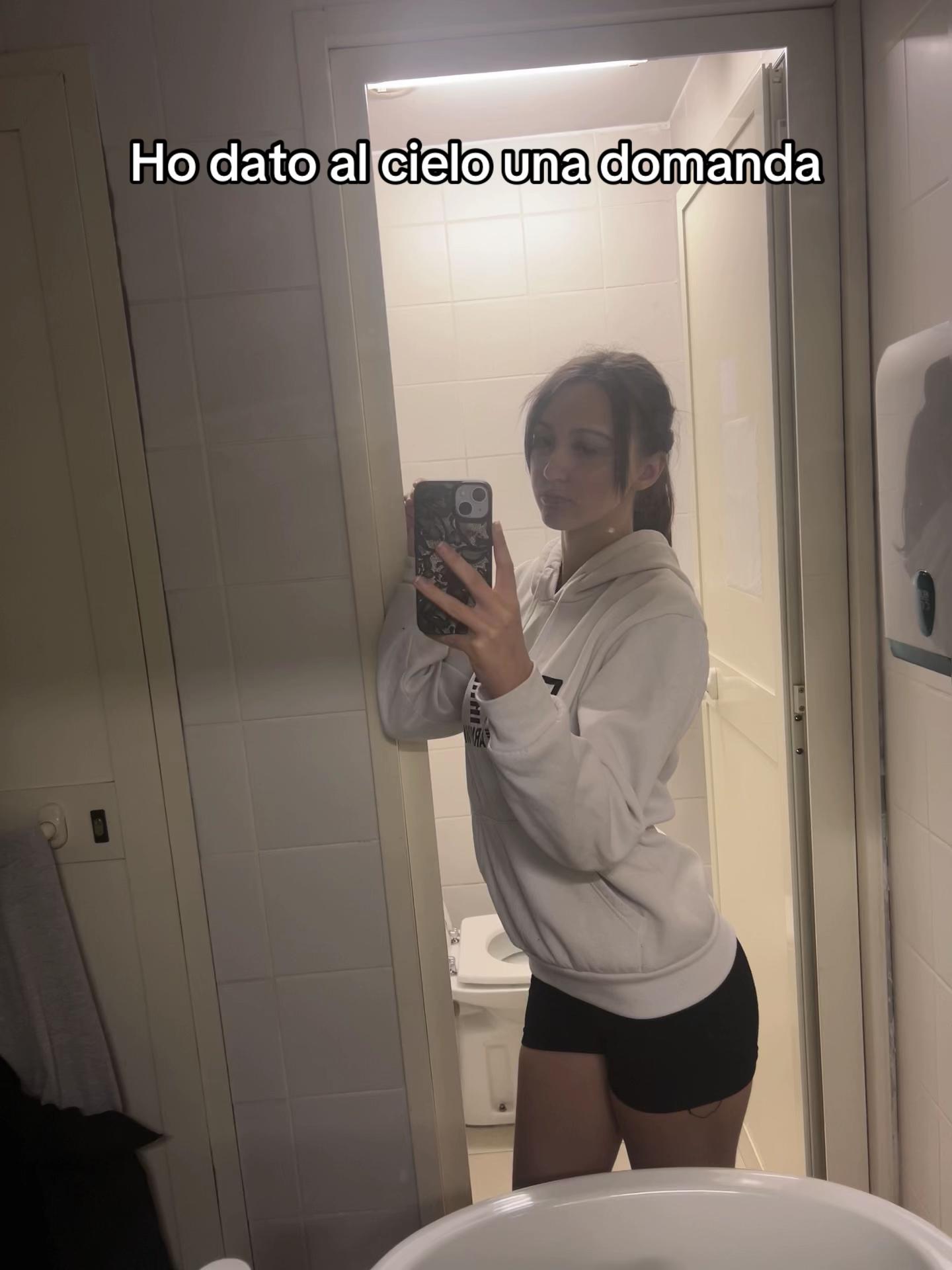 @🪼👑