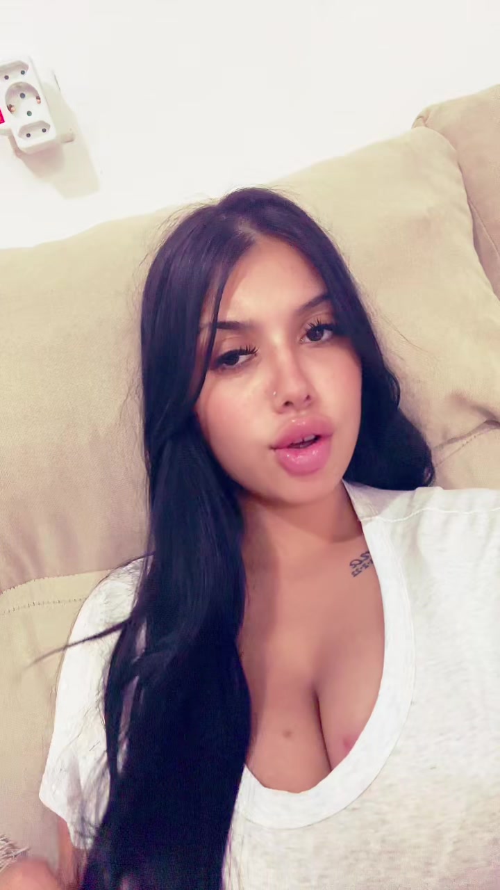 @Antoniaa