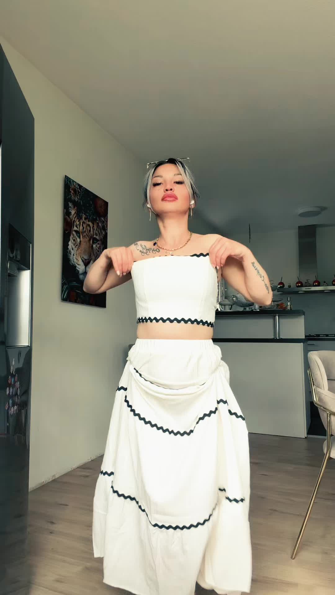 @Sibel💃🏼💃🏼💃🏼