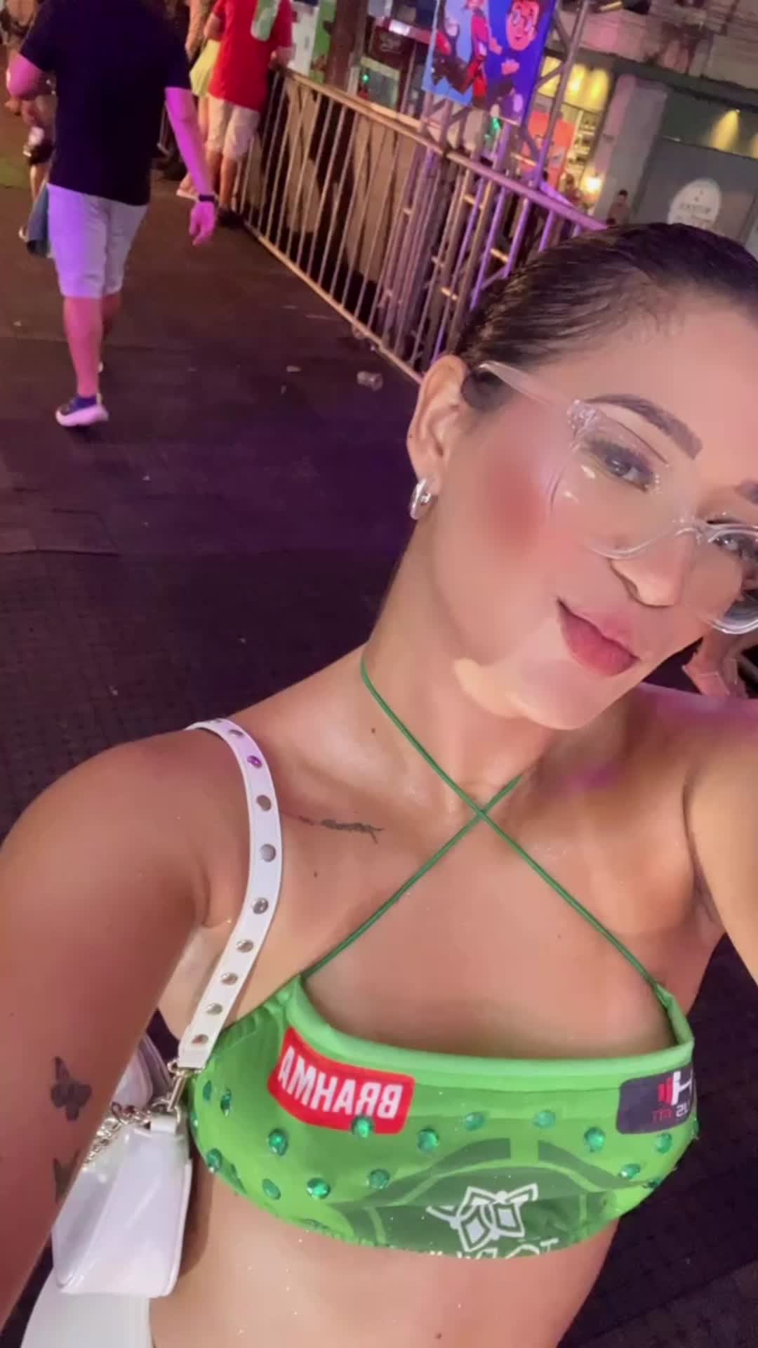 @niviaferreira36