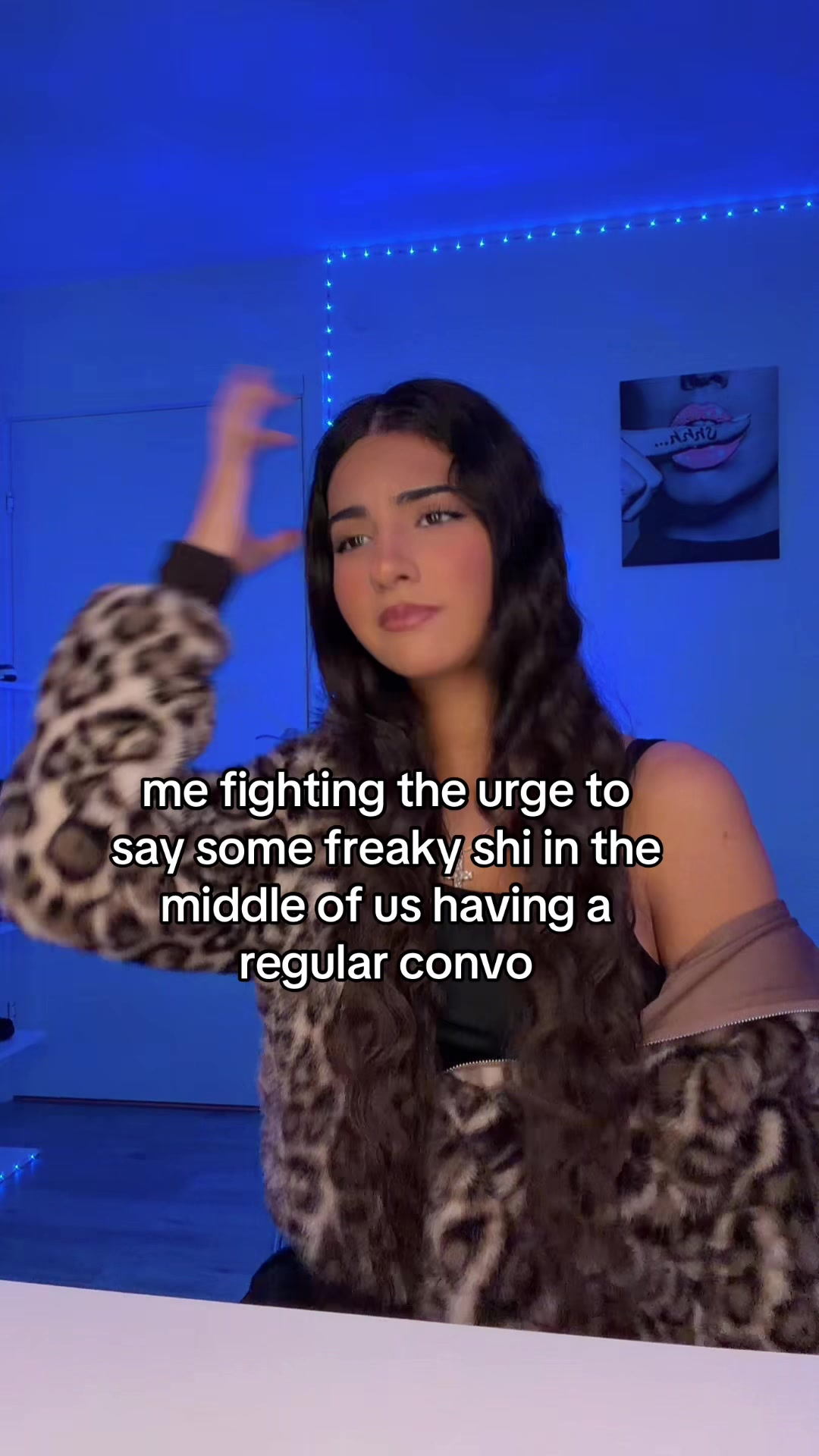 @👠