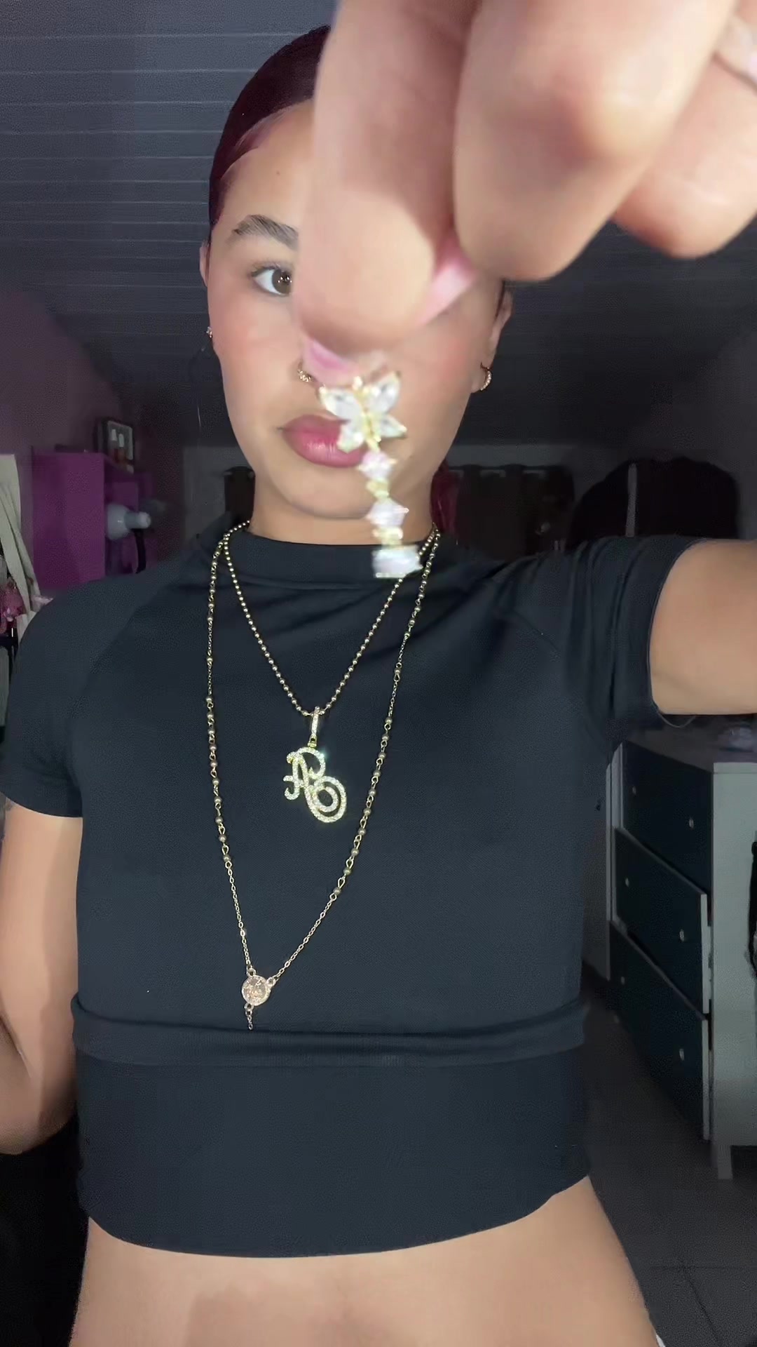 @Ana