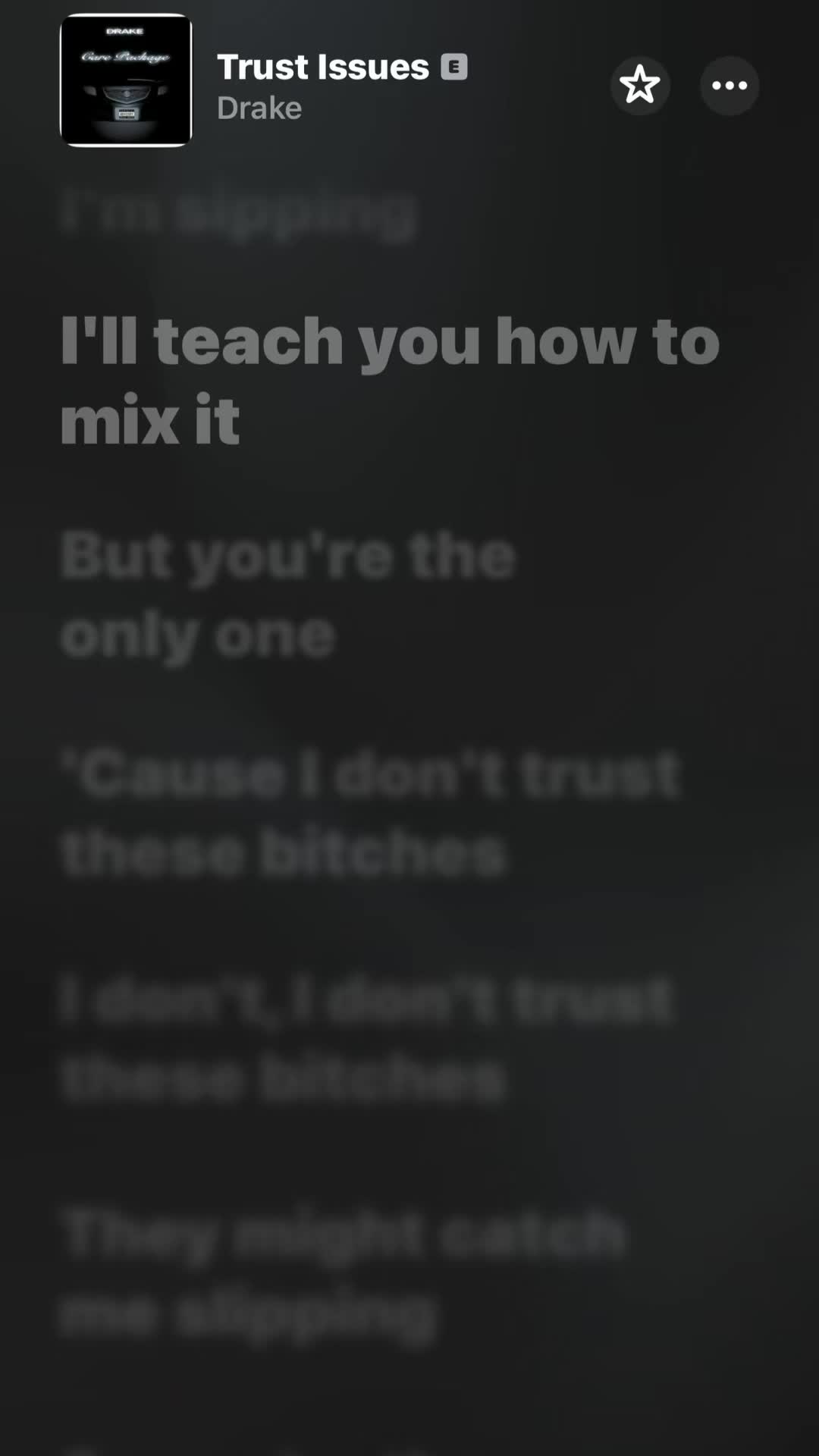 @✪