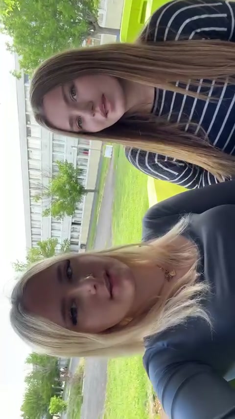 @loulou