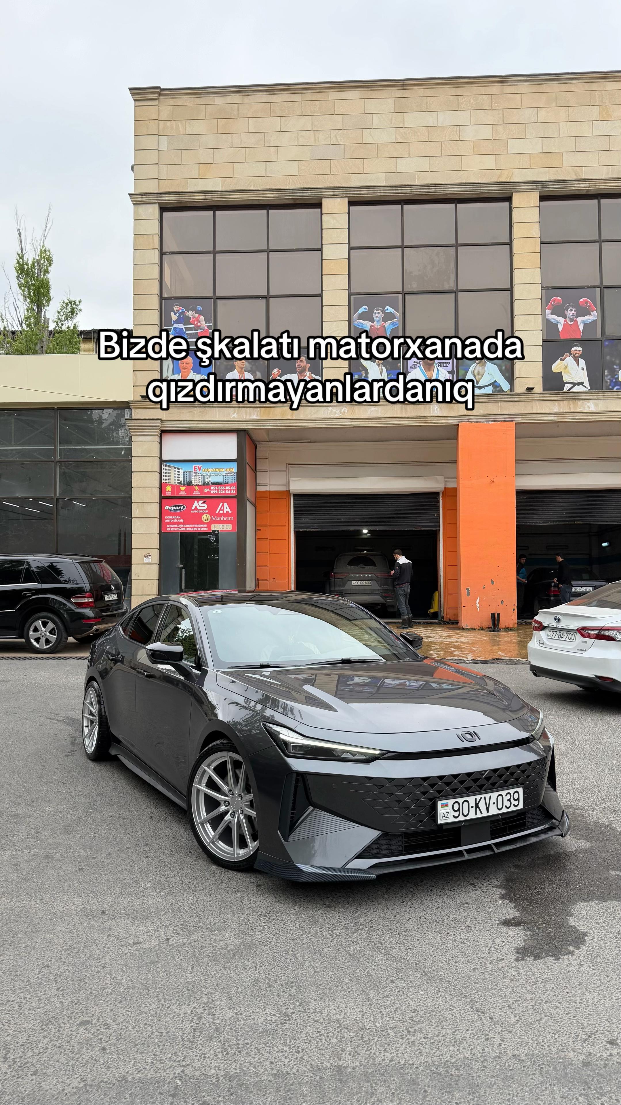 @𝑩𝒂𝒓𝒌𝒉