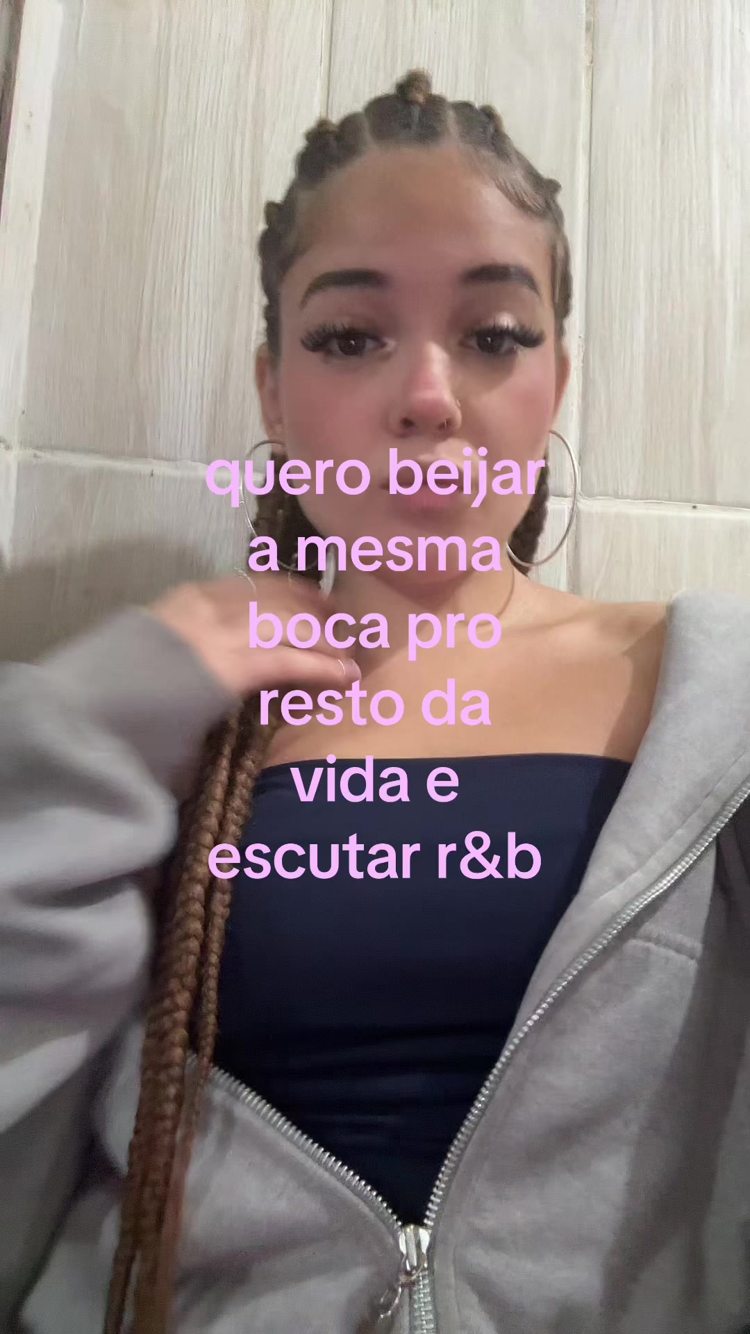@mika