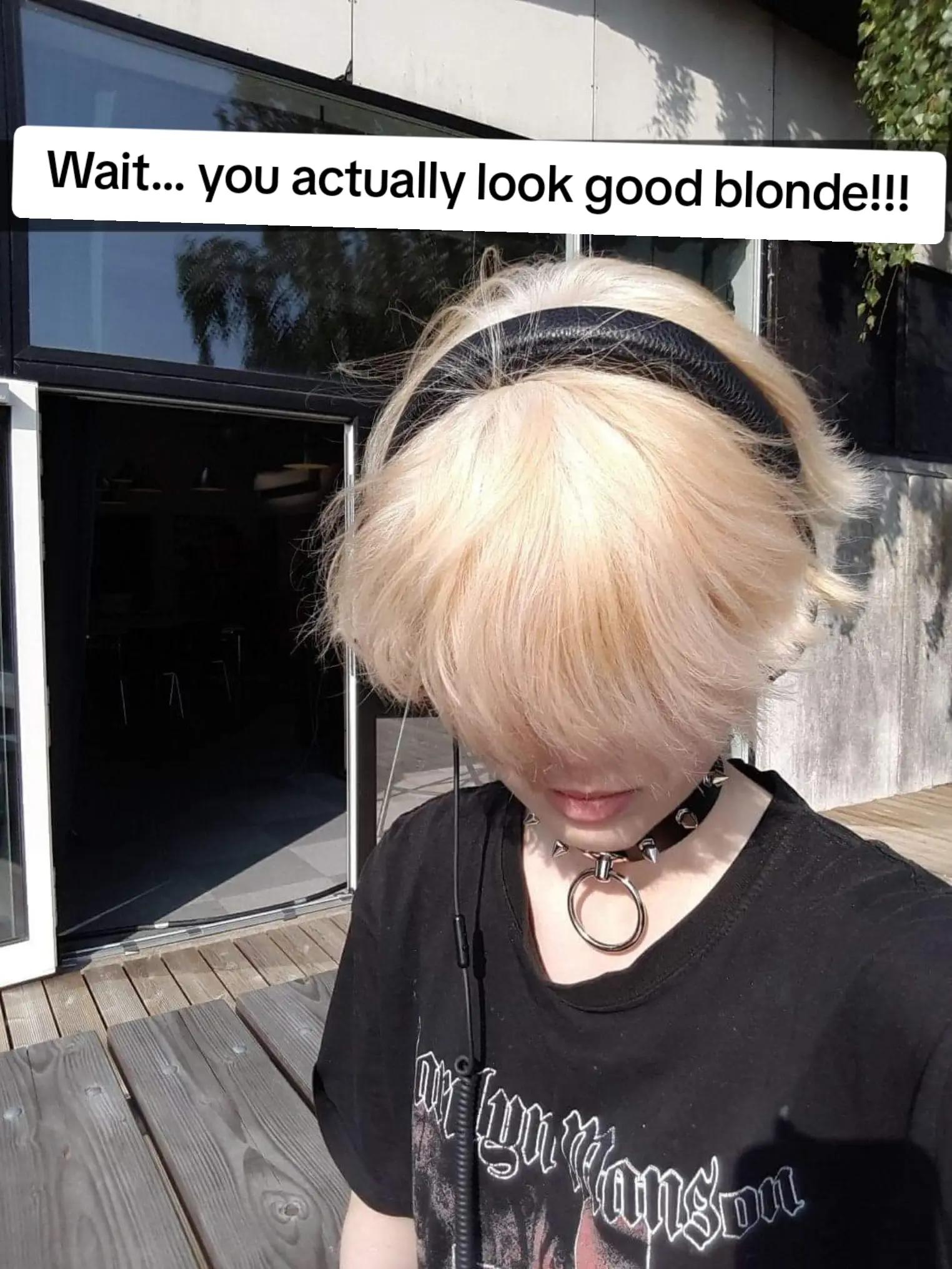@Chriss