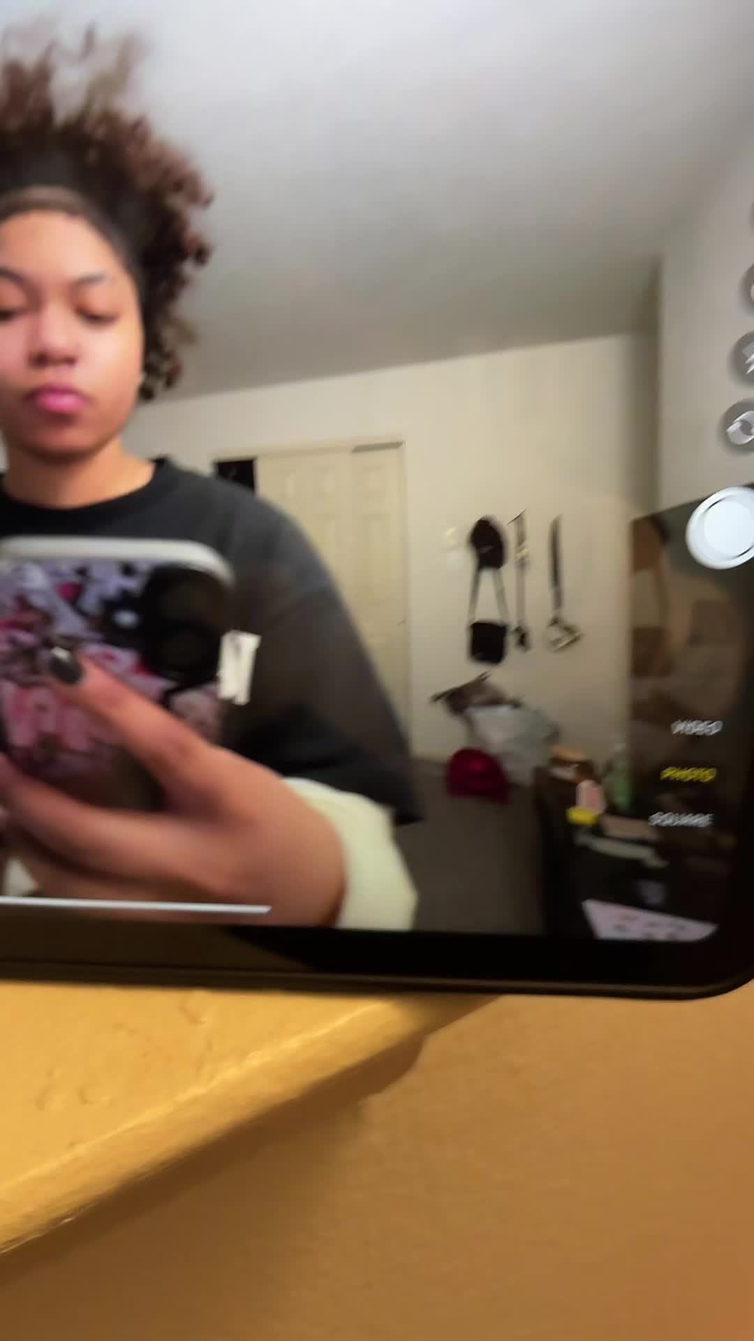 @itsdololys