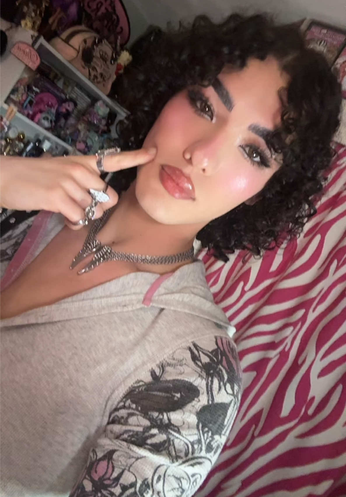 @&eta;&iota;ккo