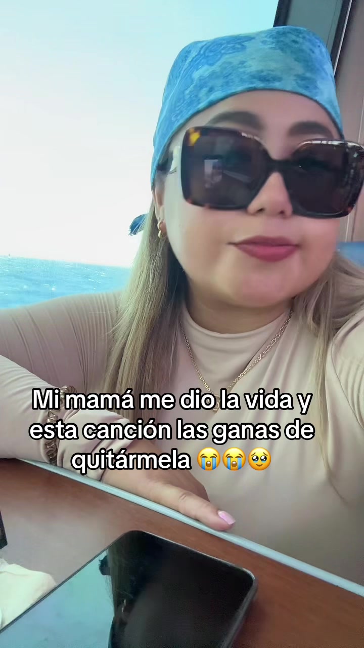 @Adriana Lara