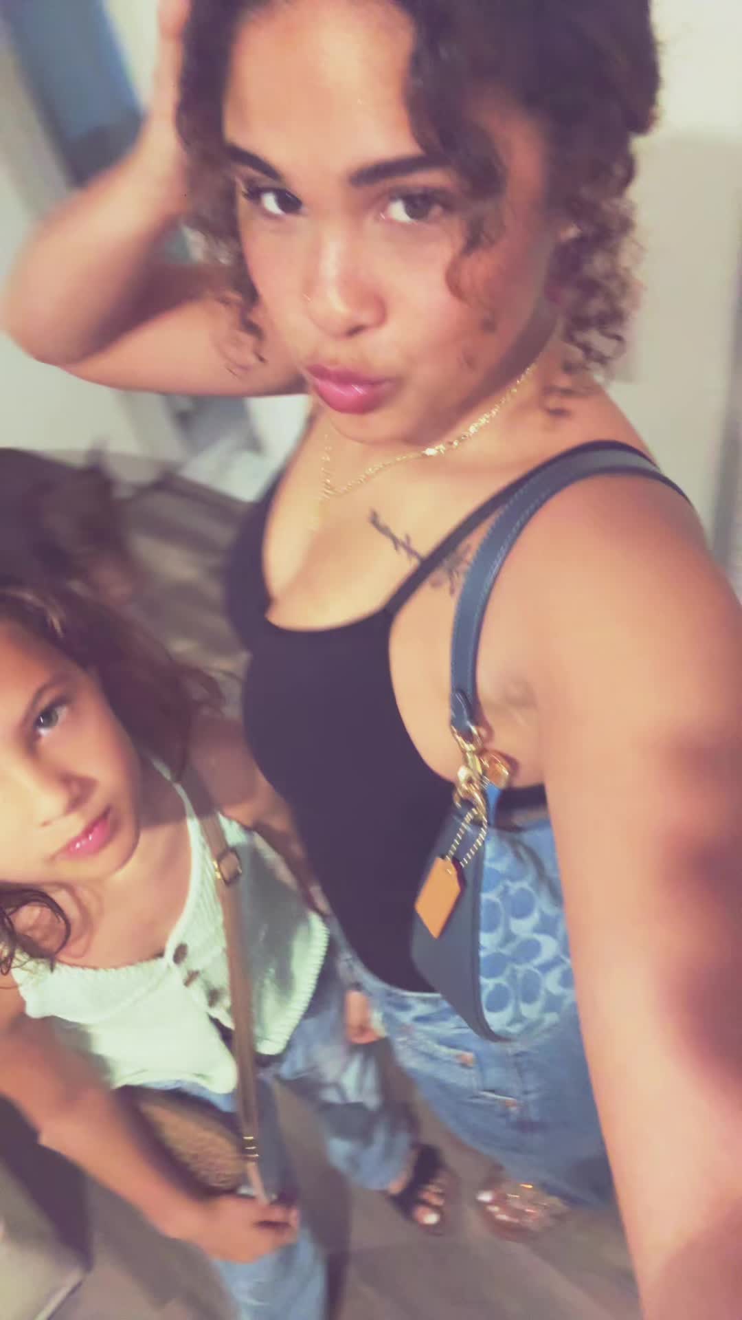 @💕miaaandbella💕